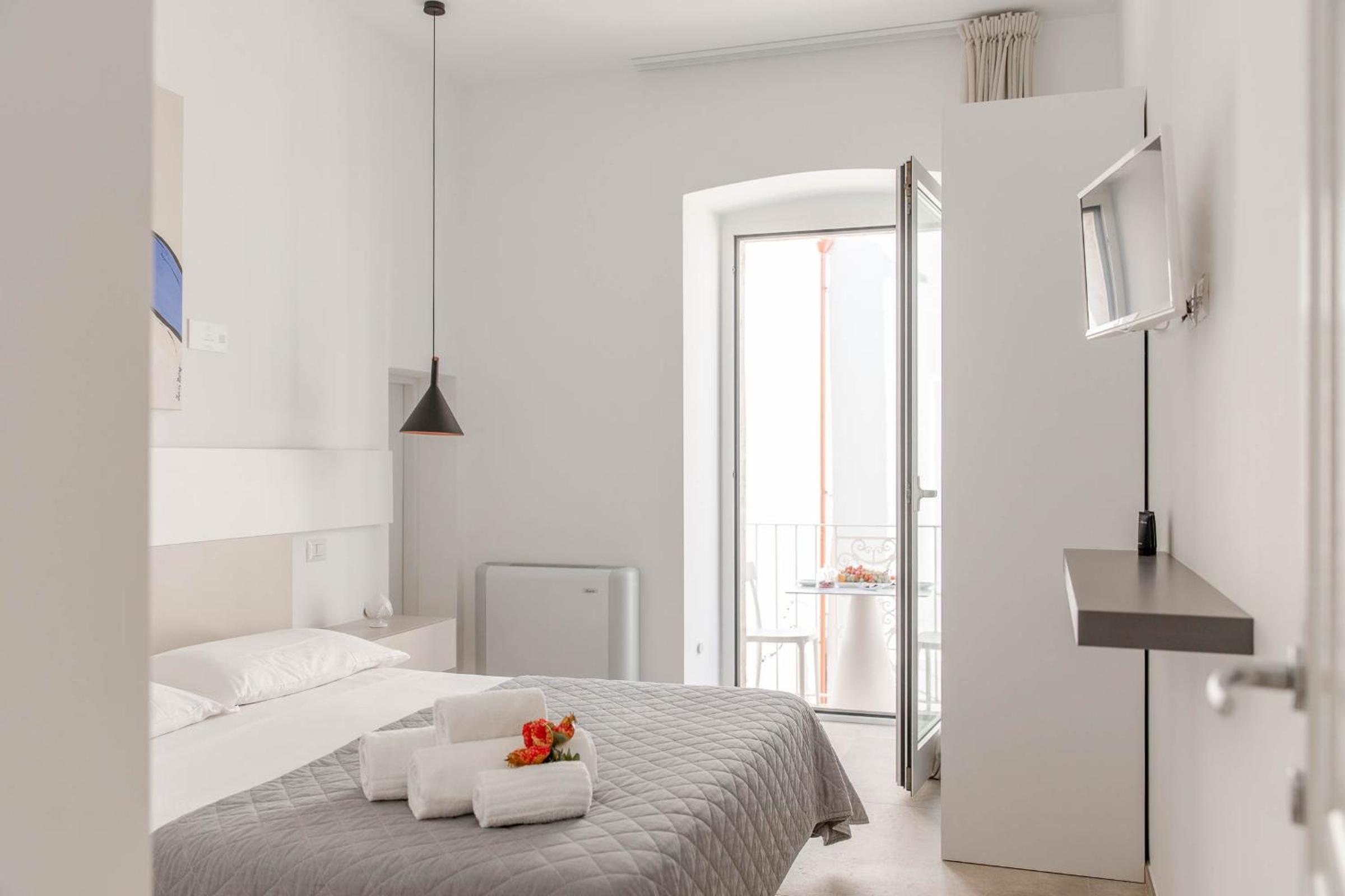 Deluxe Queen Room with Two Queen Beds