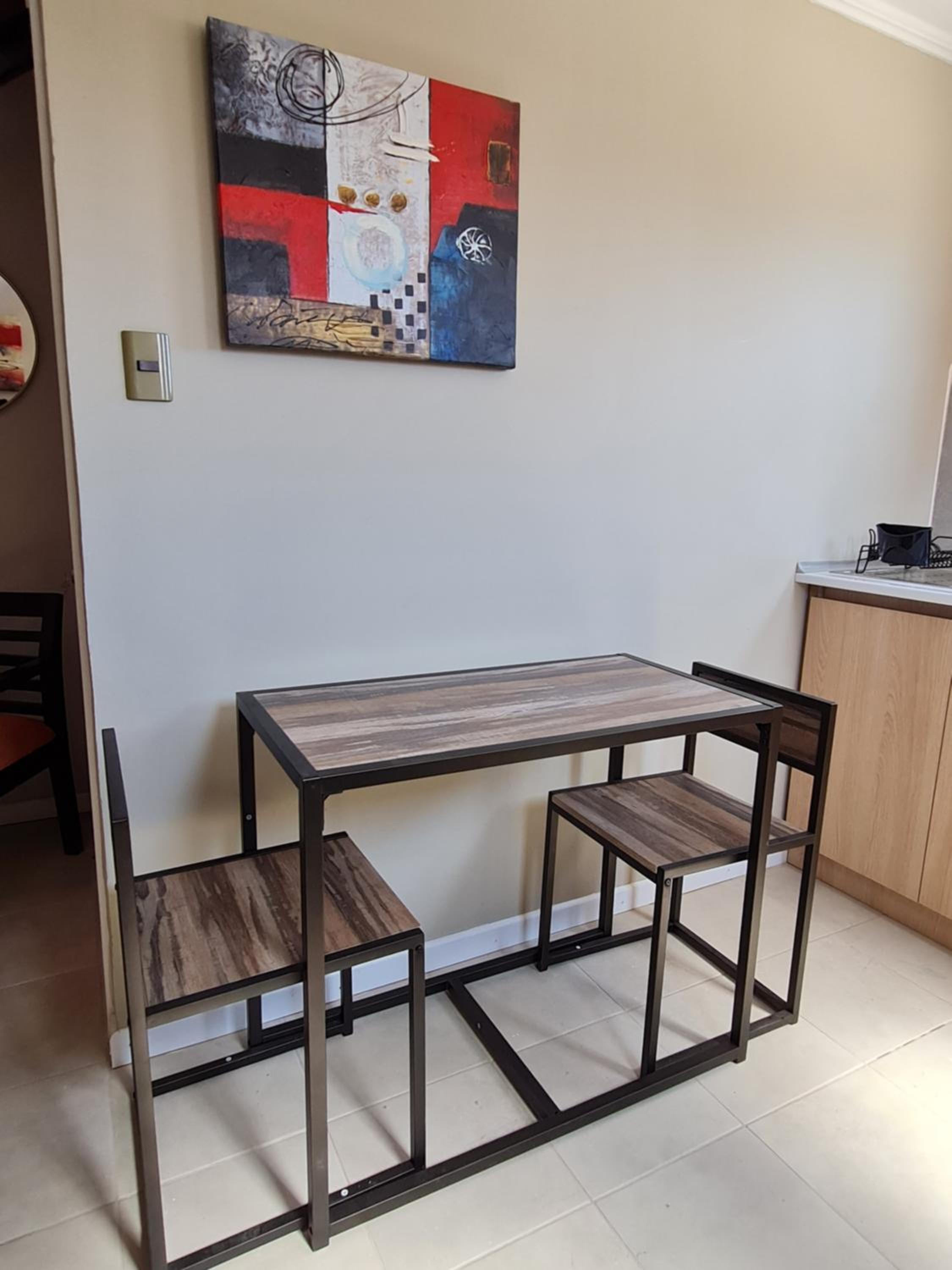 One-Bedroom House photo 1