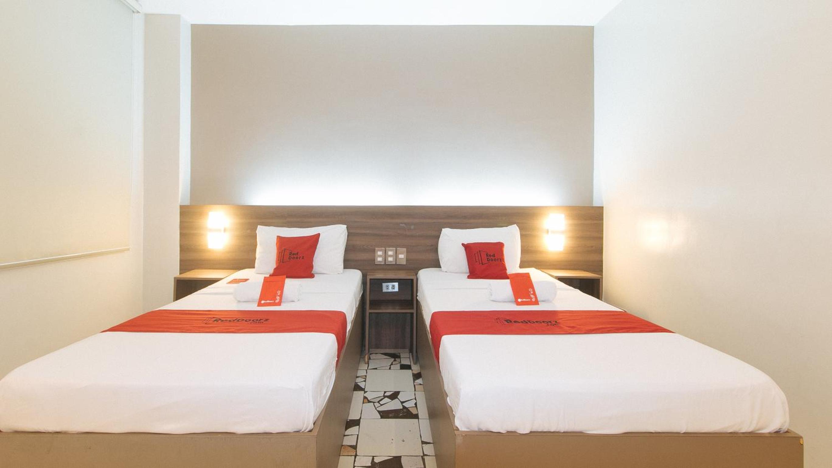 Twin Room - Photo 5