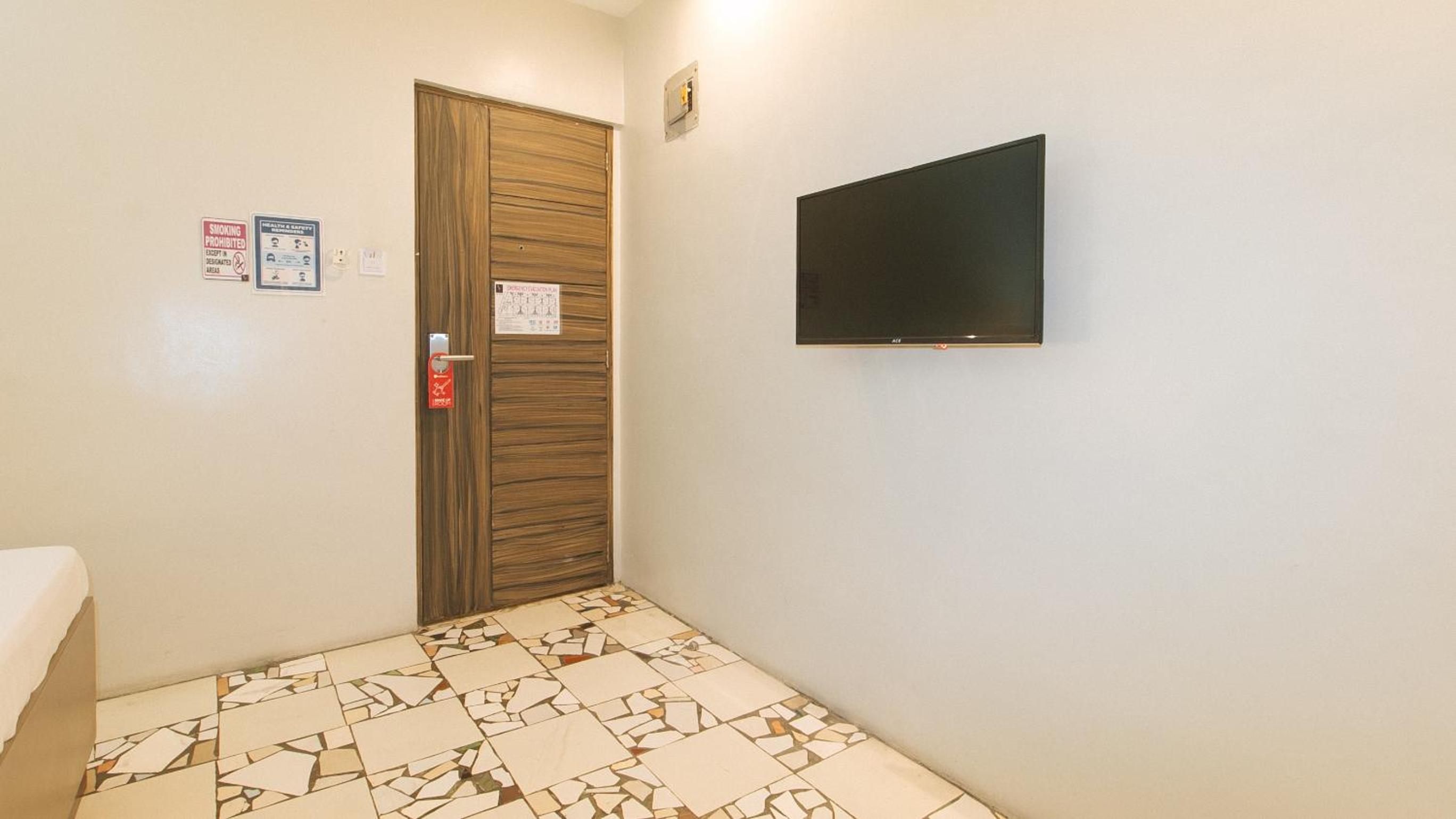 Twin Room - Photo 4