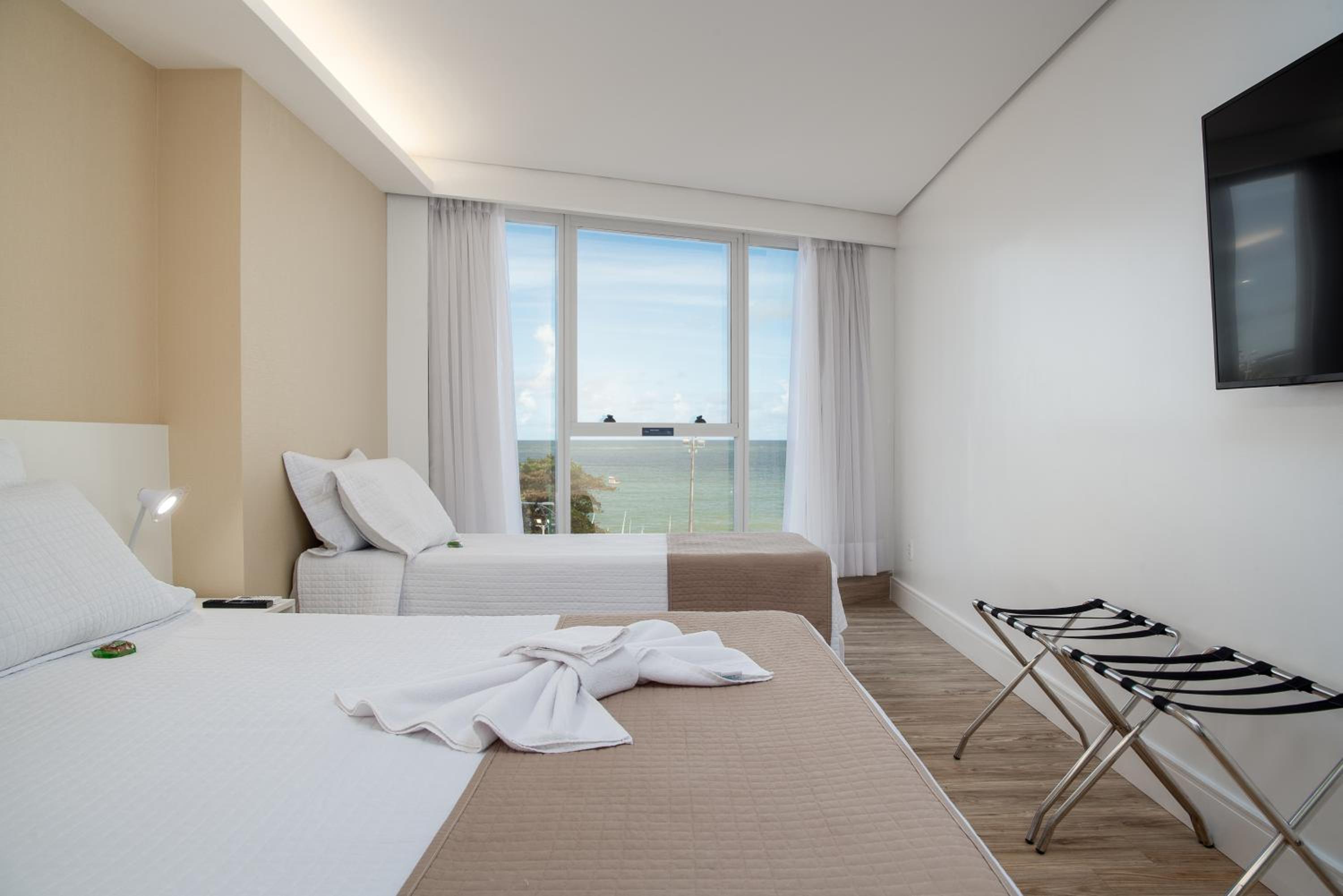 Premium Room with Frontal Sea View