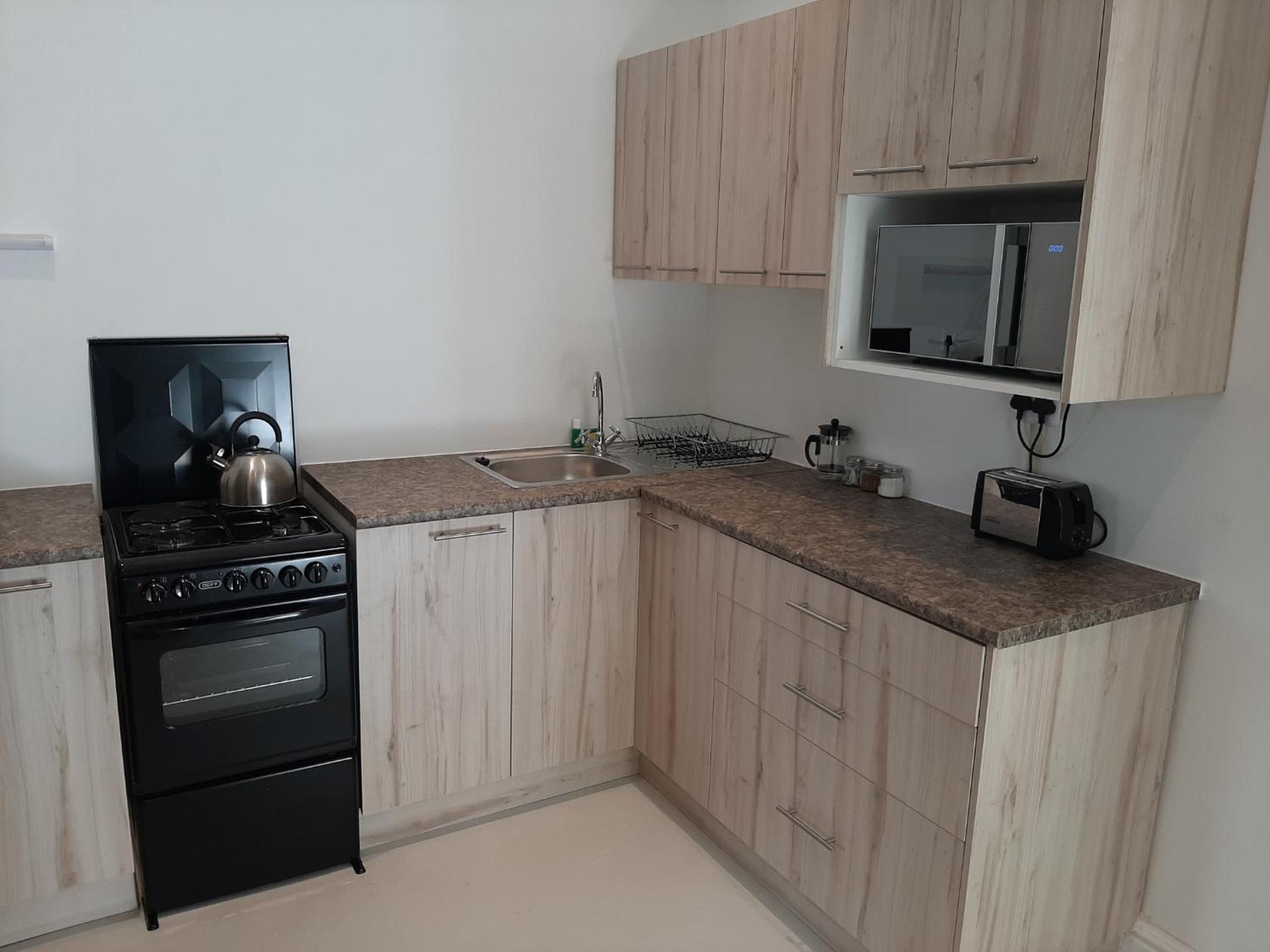 One-Bedroom Apartment - Photo 4
