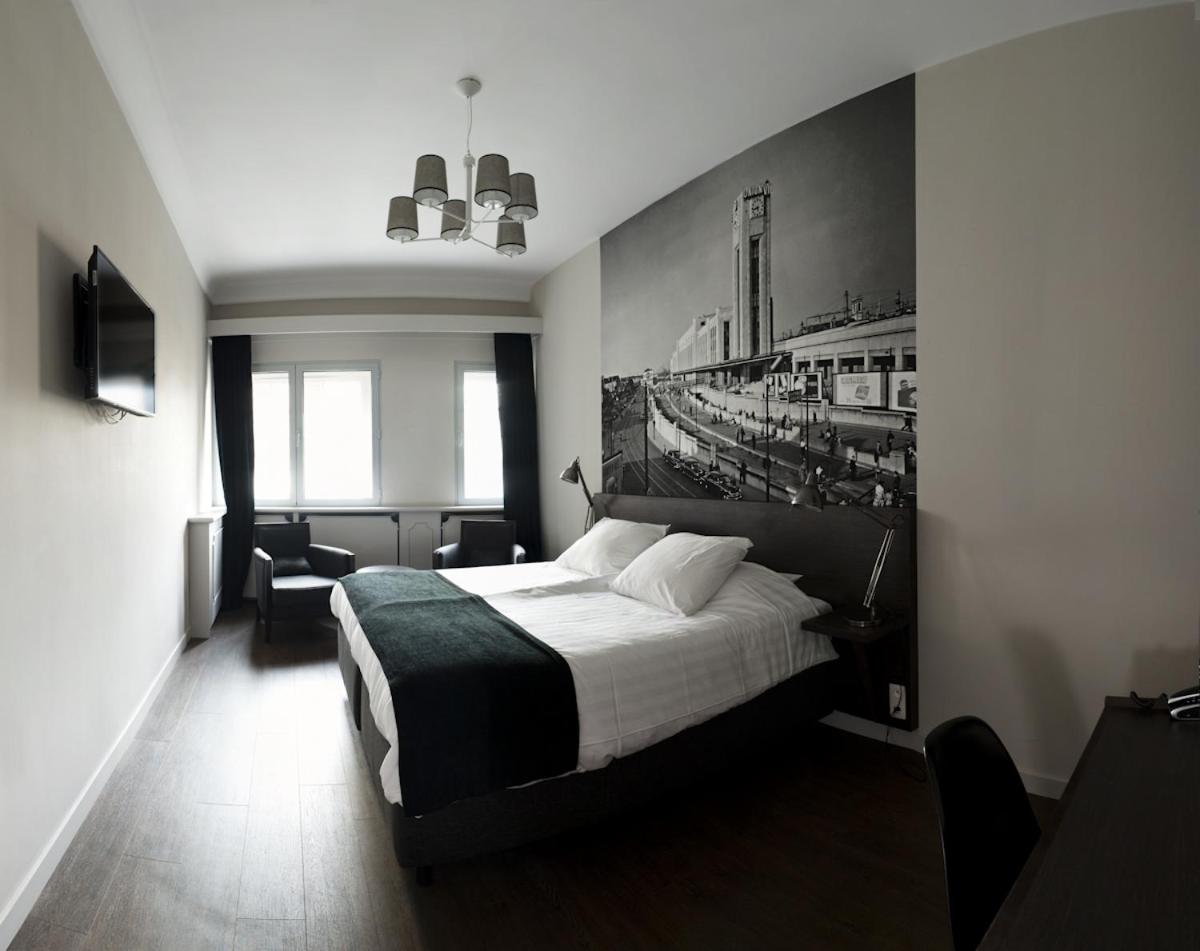 Double Room with View - Photo 10