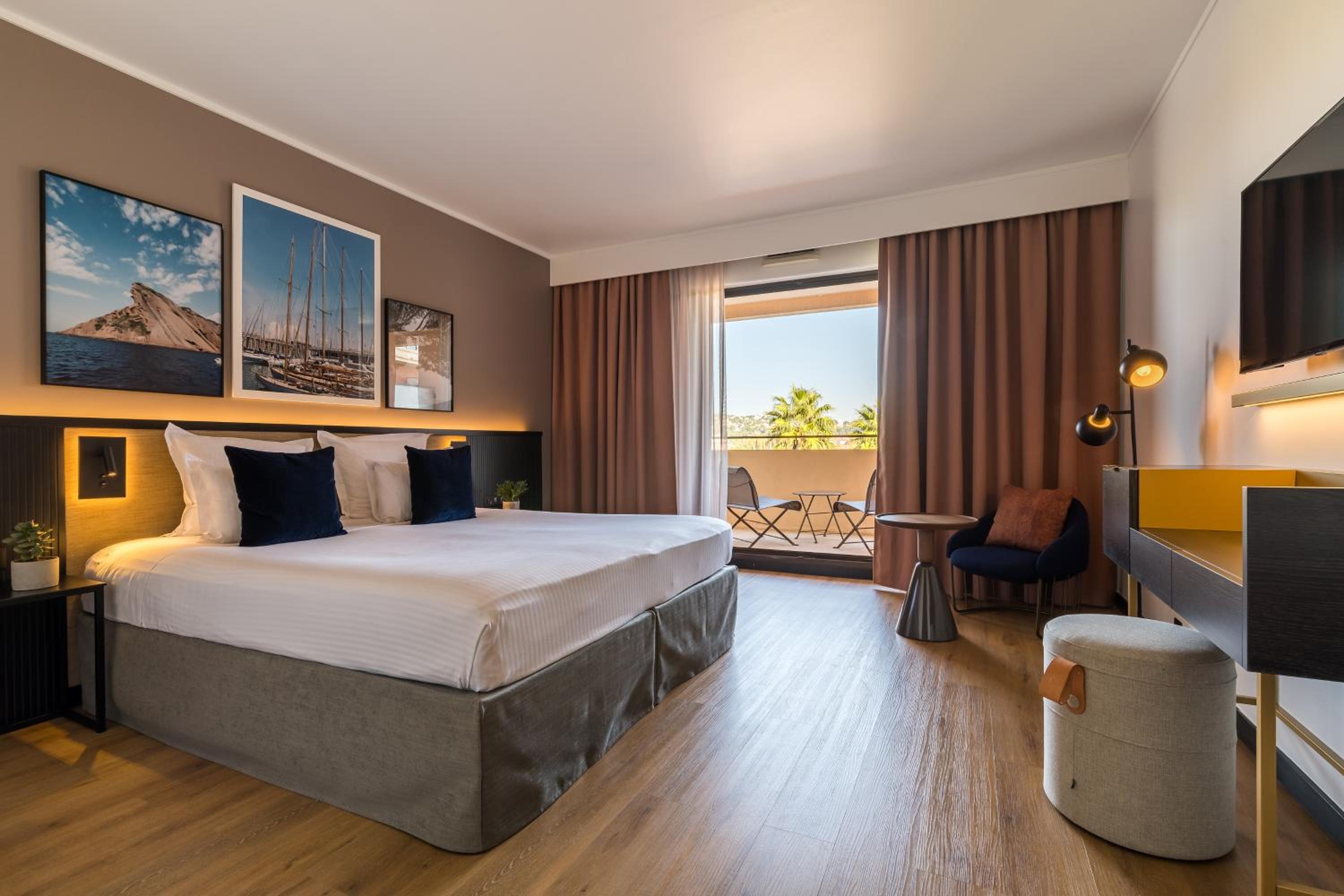 Superior Double Room with Terrace - Photo 1