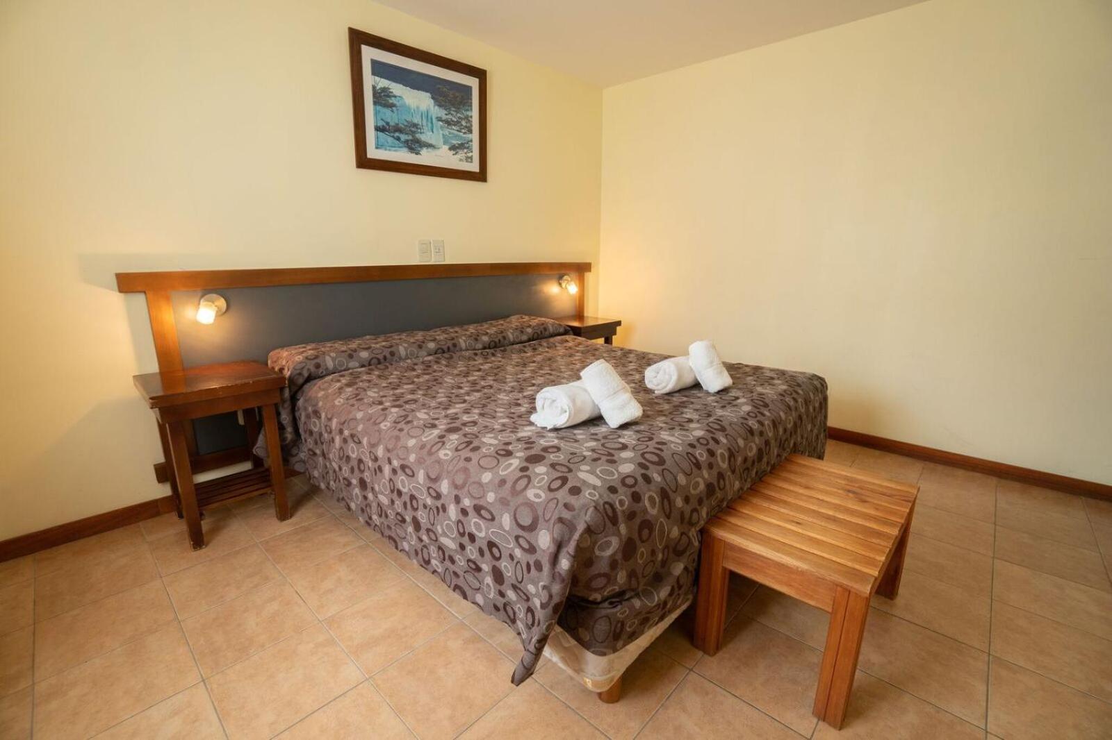 Double or Twin Room photo 2