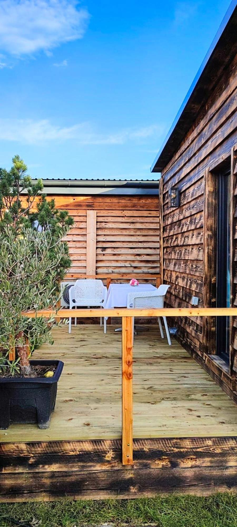 One-Bedroom Chalet - Photo 3