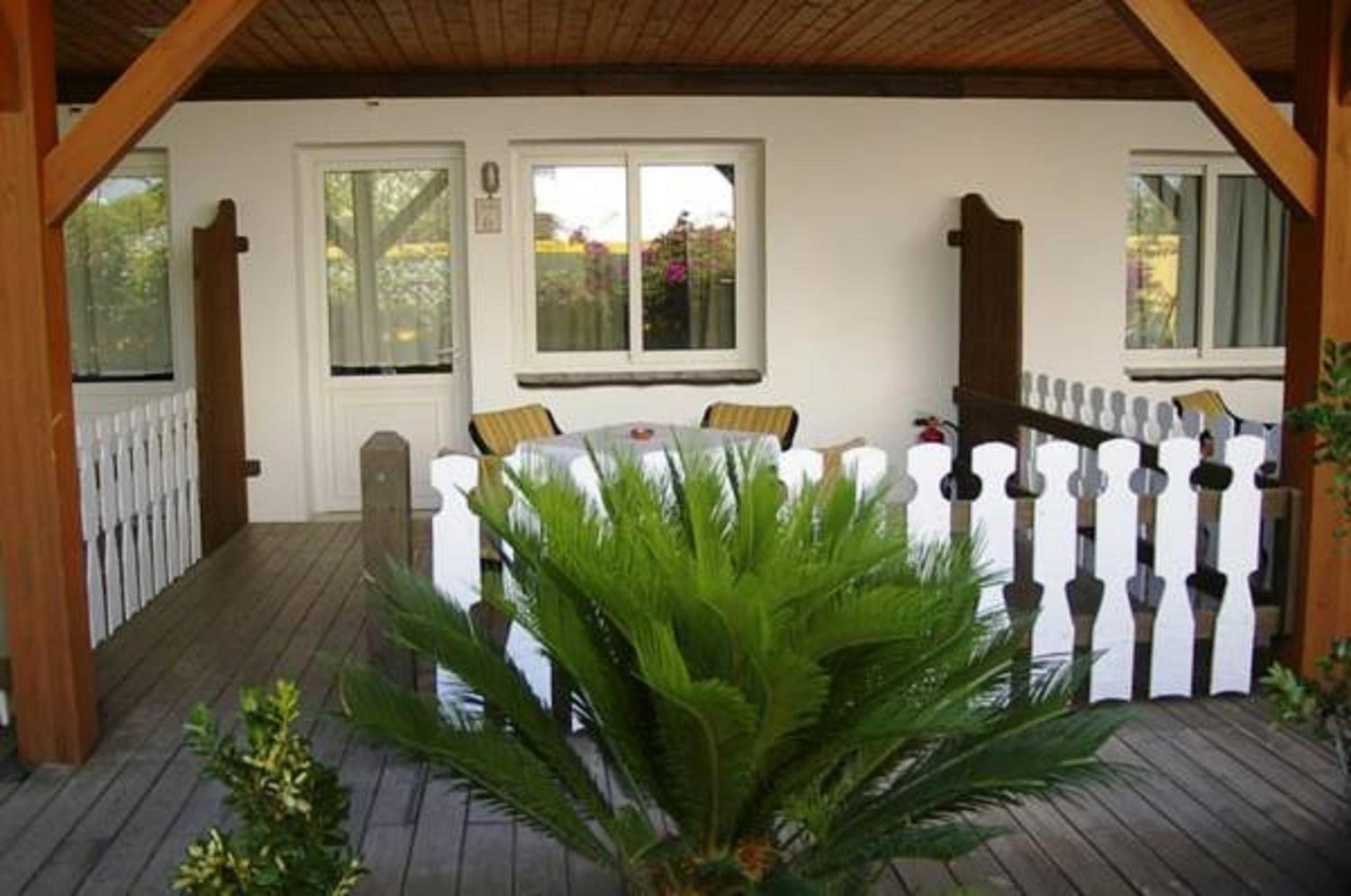 Double Room - Photo 8