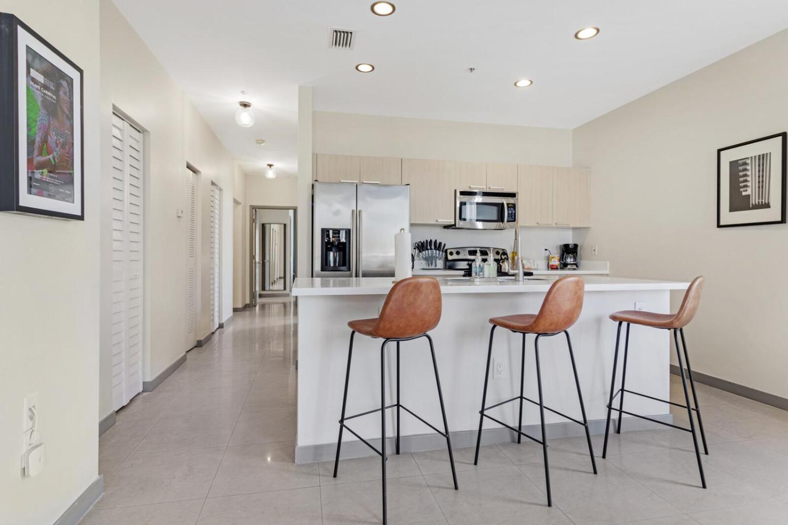 Three Bedroom Penthouse Apartment photo 3