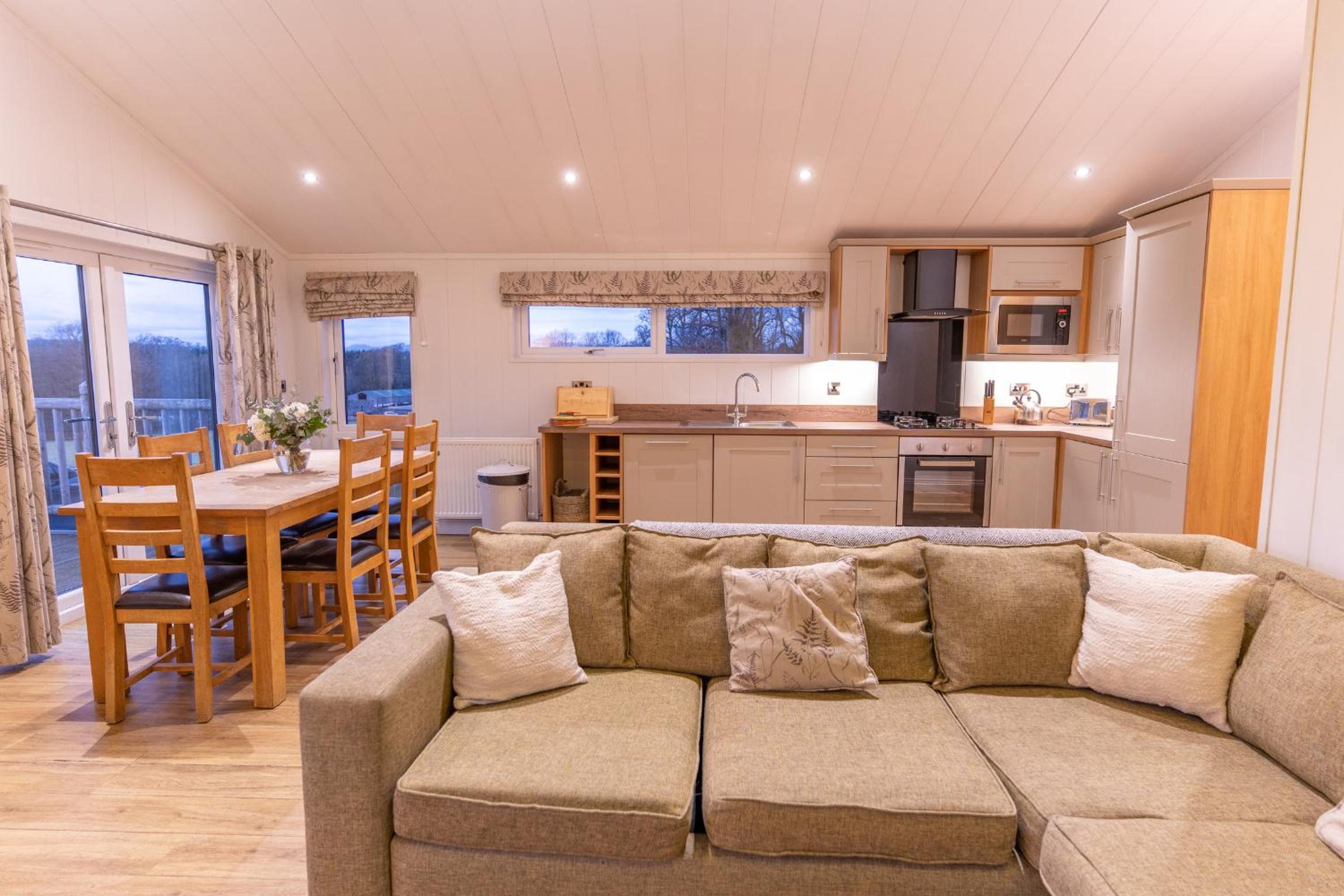 Three-Bedroom House photo 2