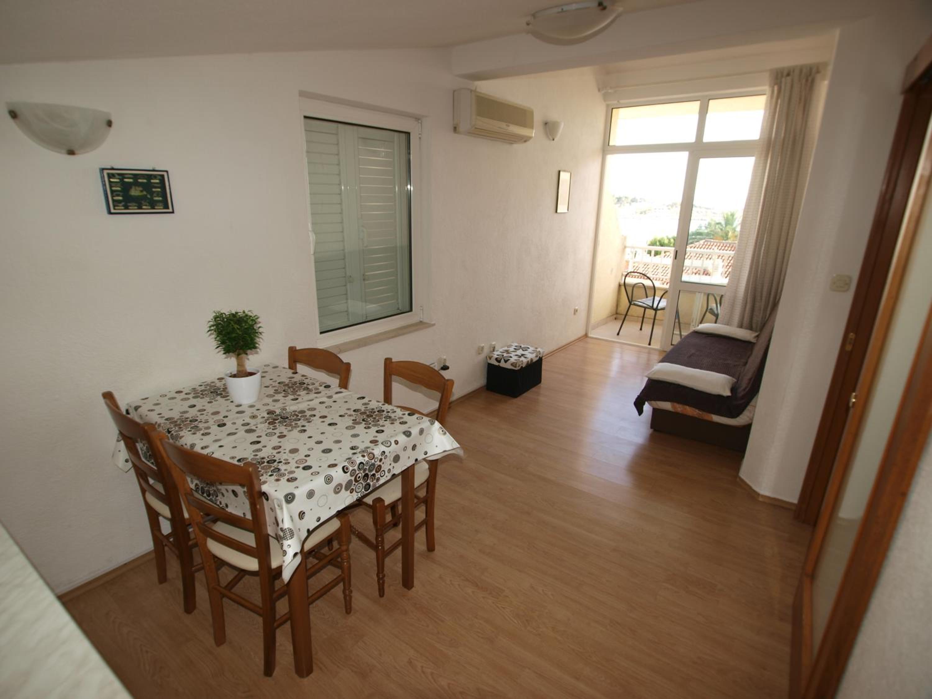 Apartment with Sea View