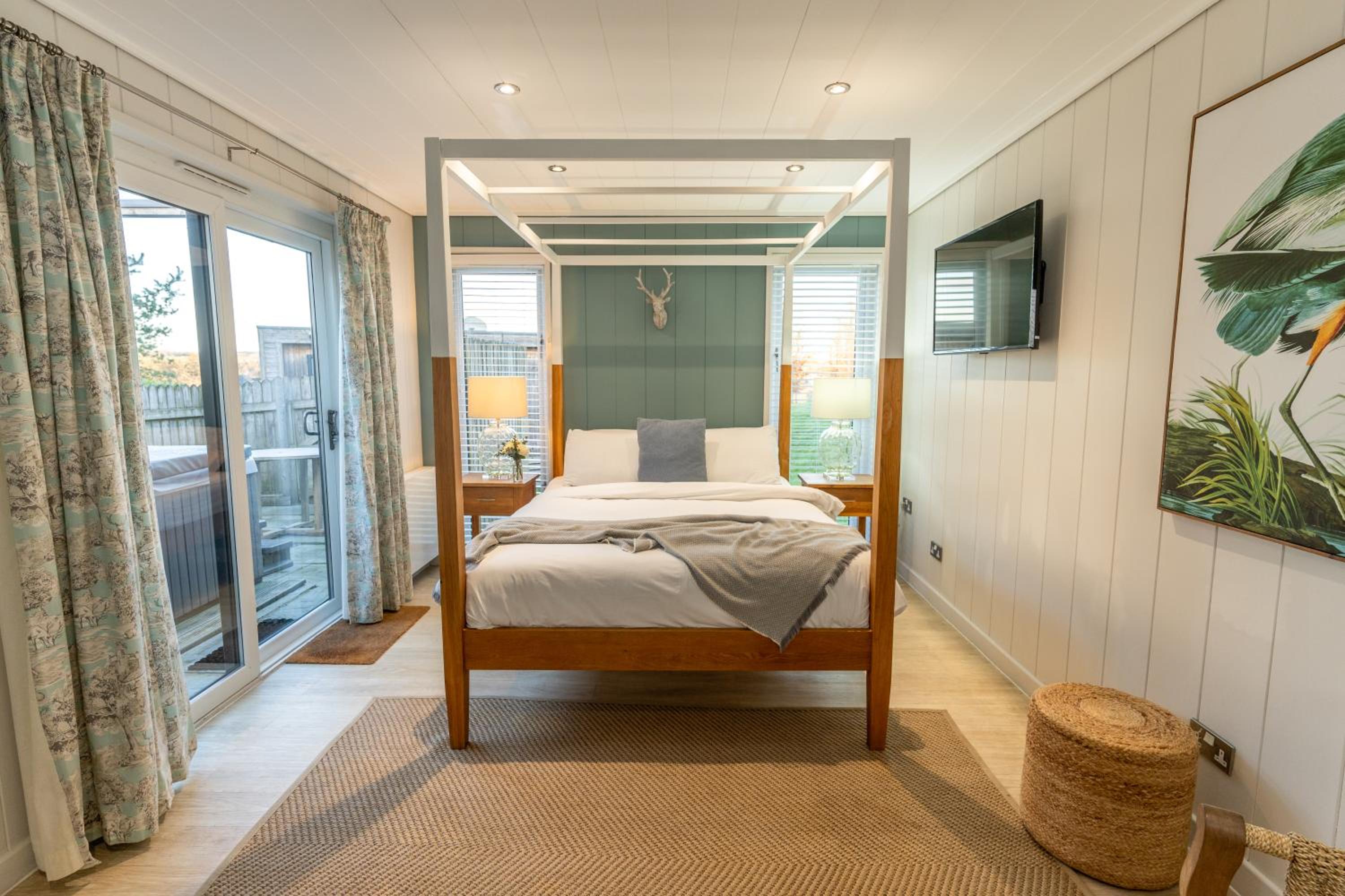 One-Bedroom House photo 1
