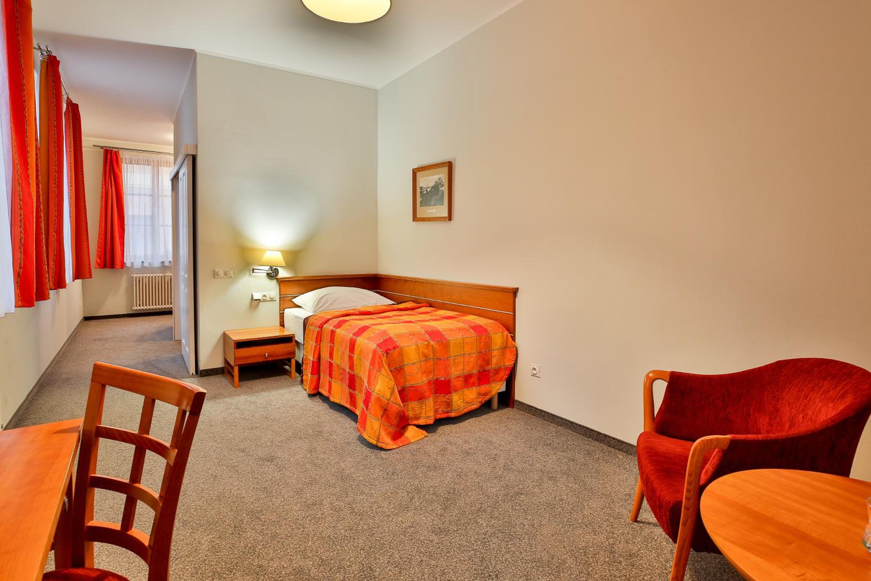 Single Room photo 1