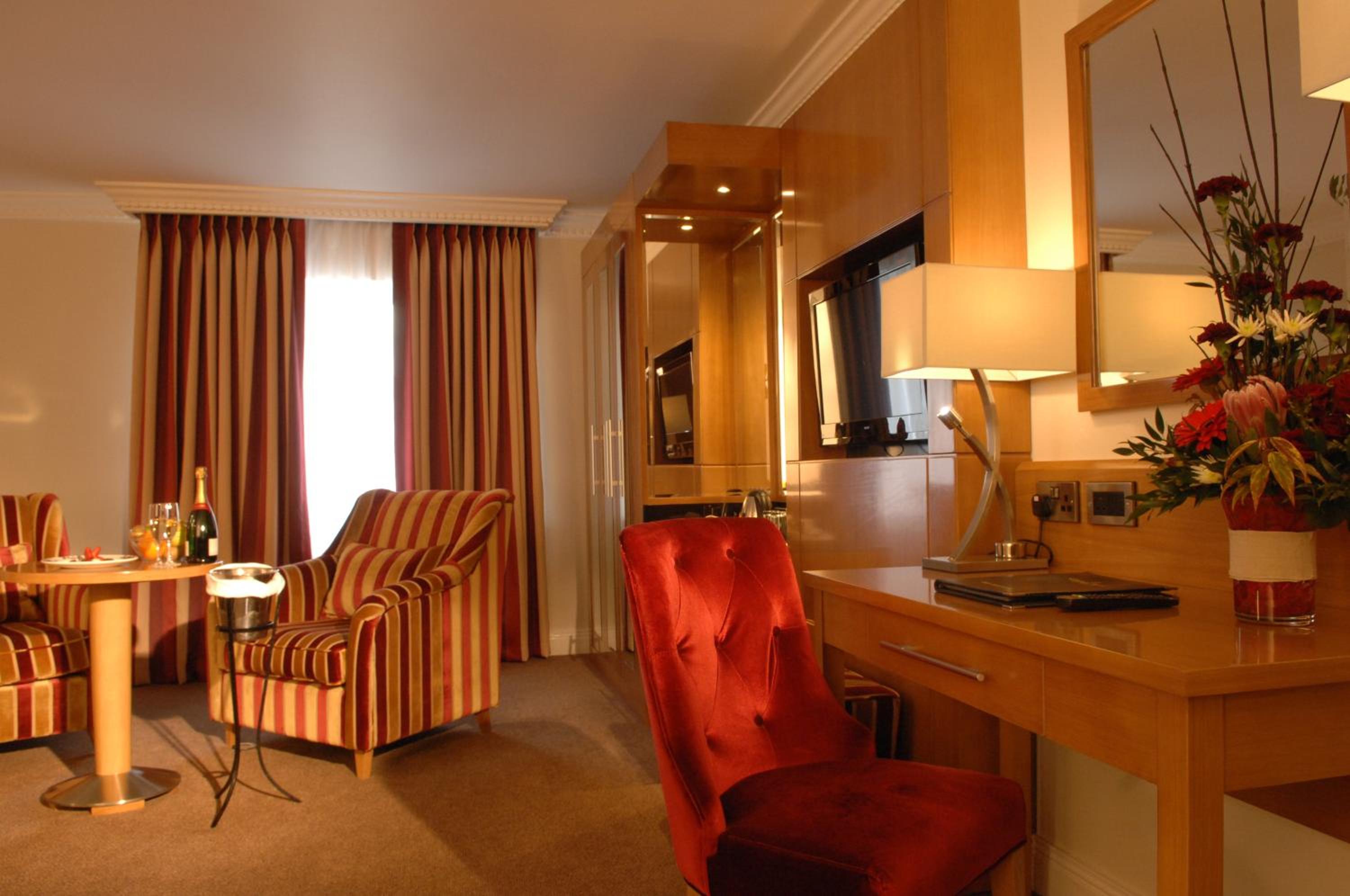 Twin Room - Photo 2