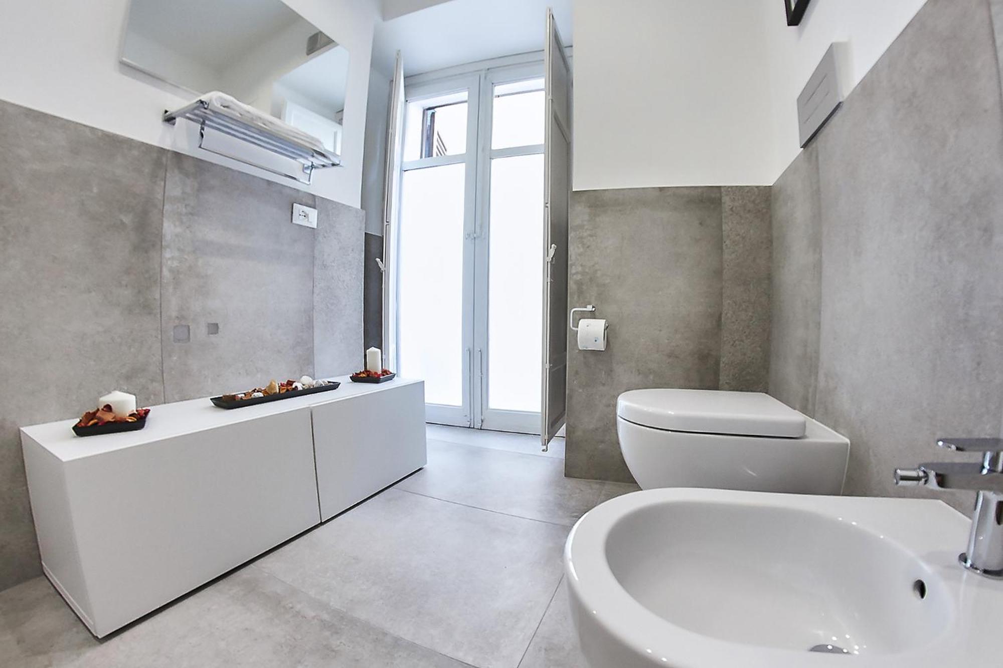 One-Bedroom Apartment - Photo 40