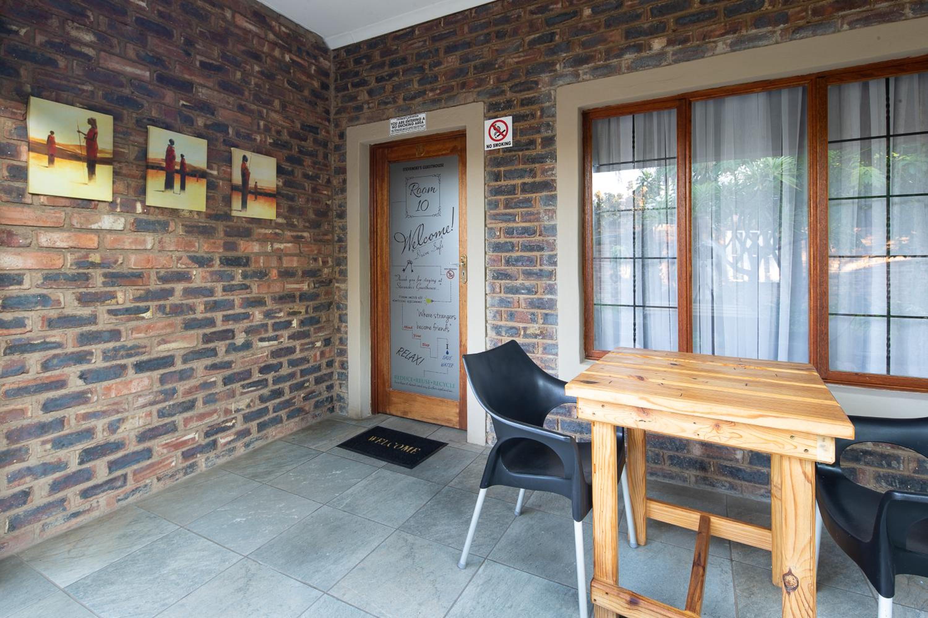 Double Room - Photo 3