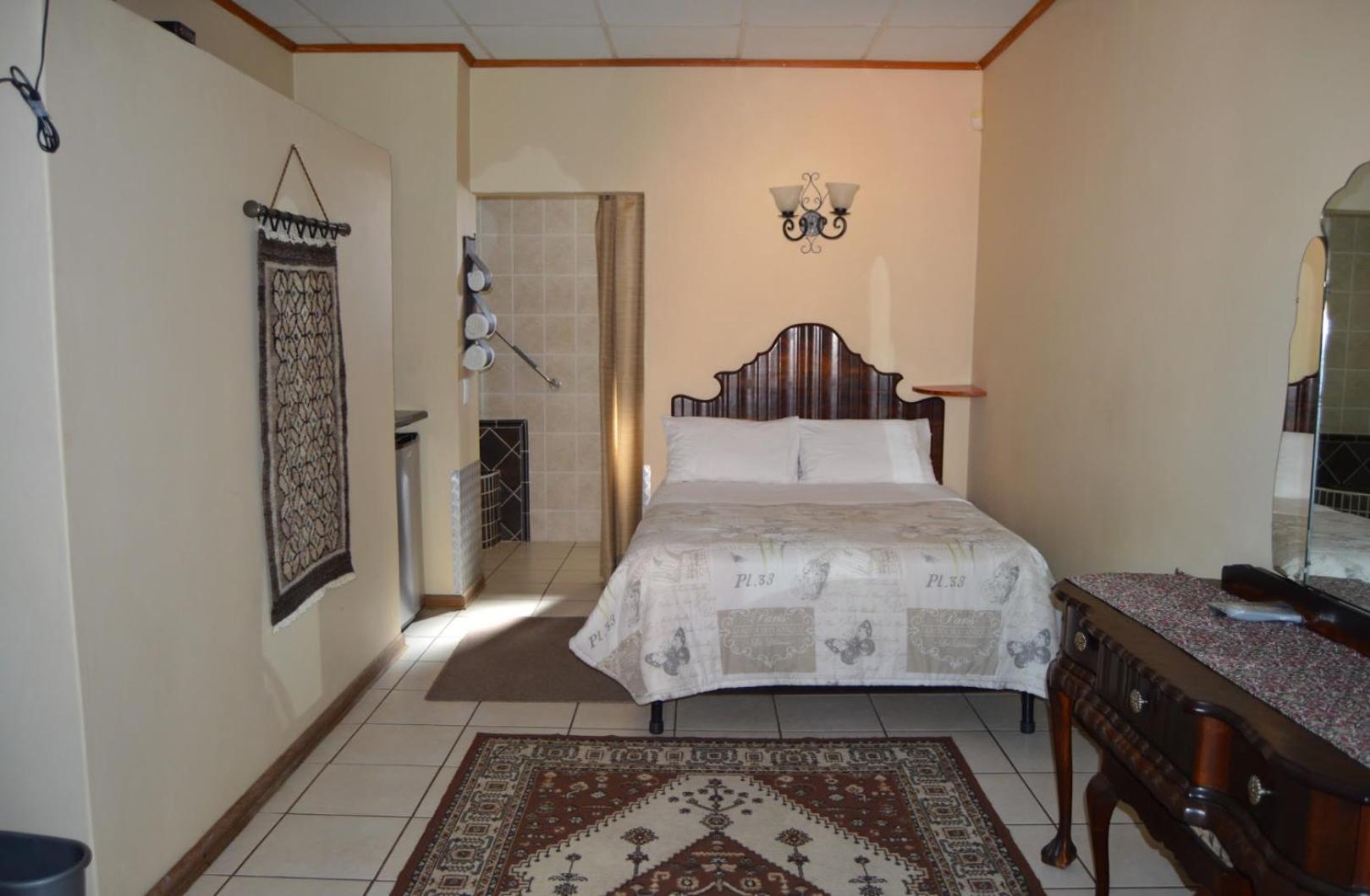 Double Room - Disability Access photo 1