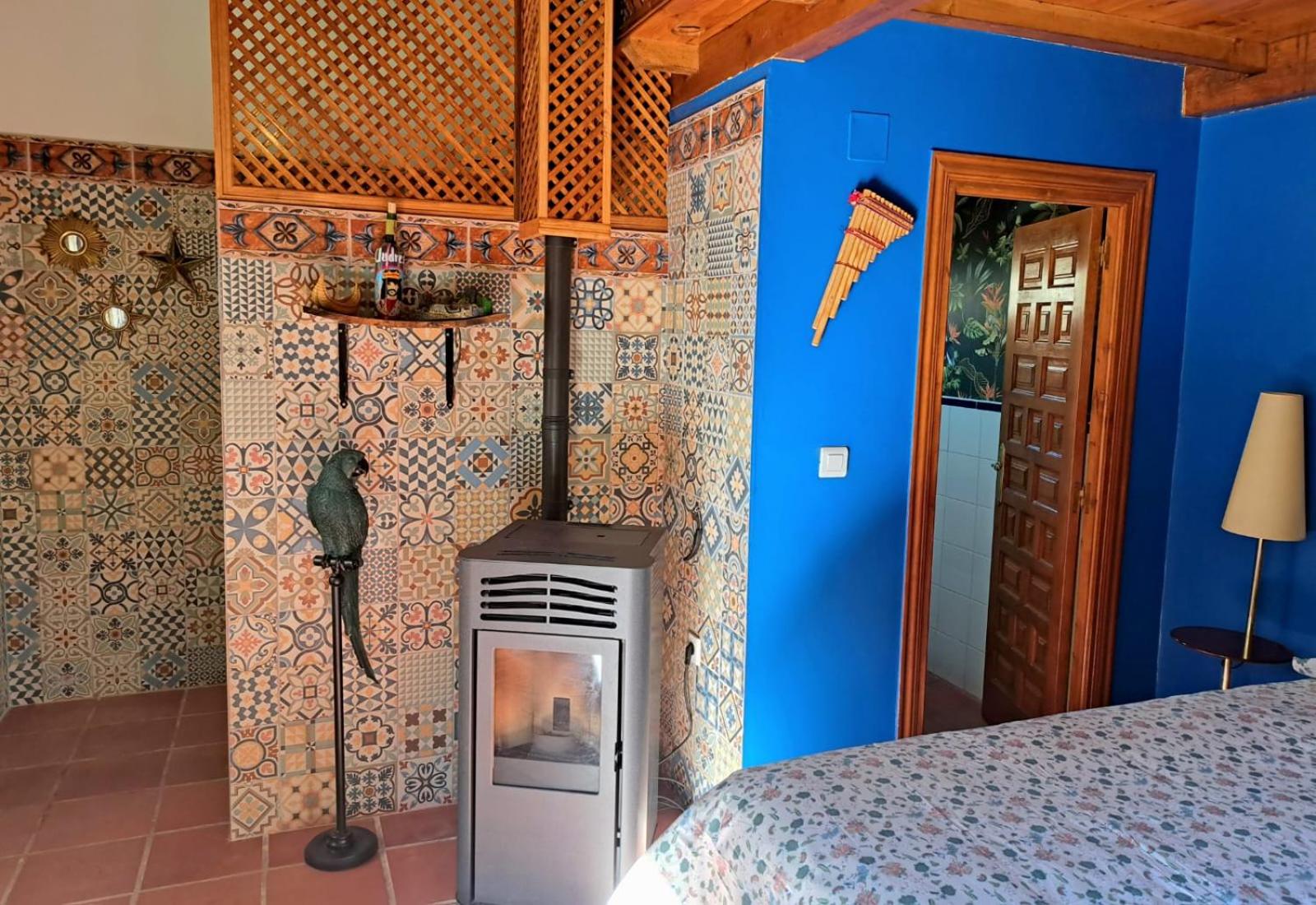 Deluxe Double or Twin Room - Photo 18