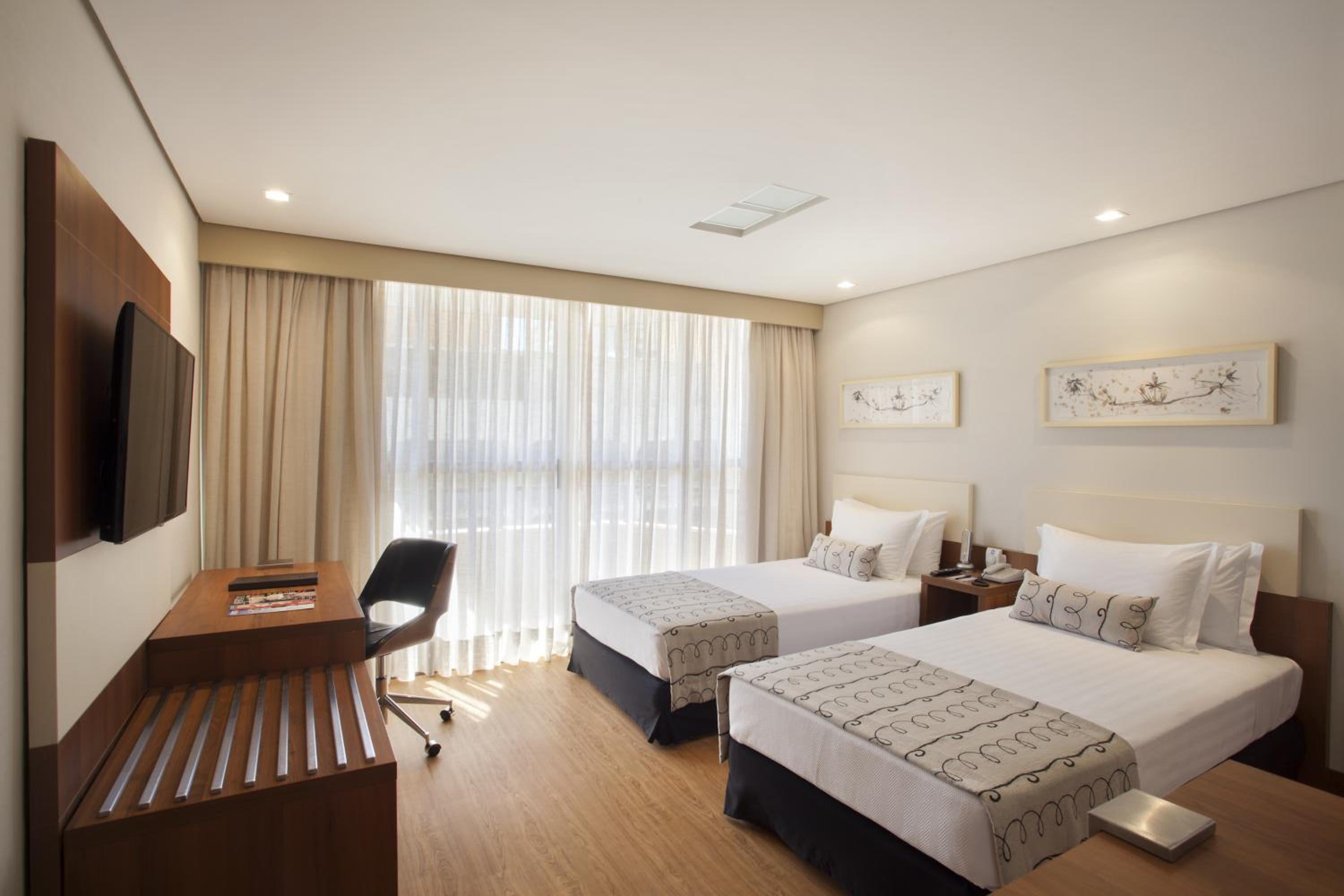 Windsor Plaza Brasília — Superior with 2 Twin Beds