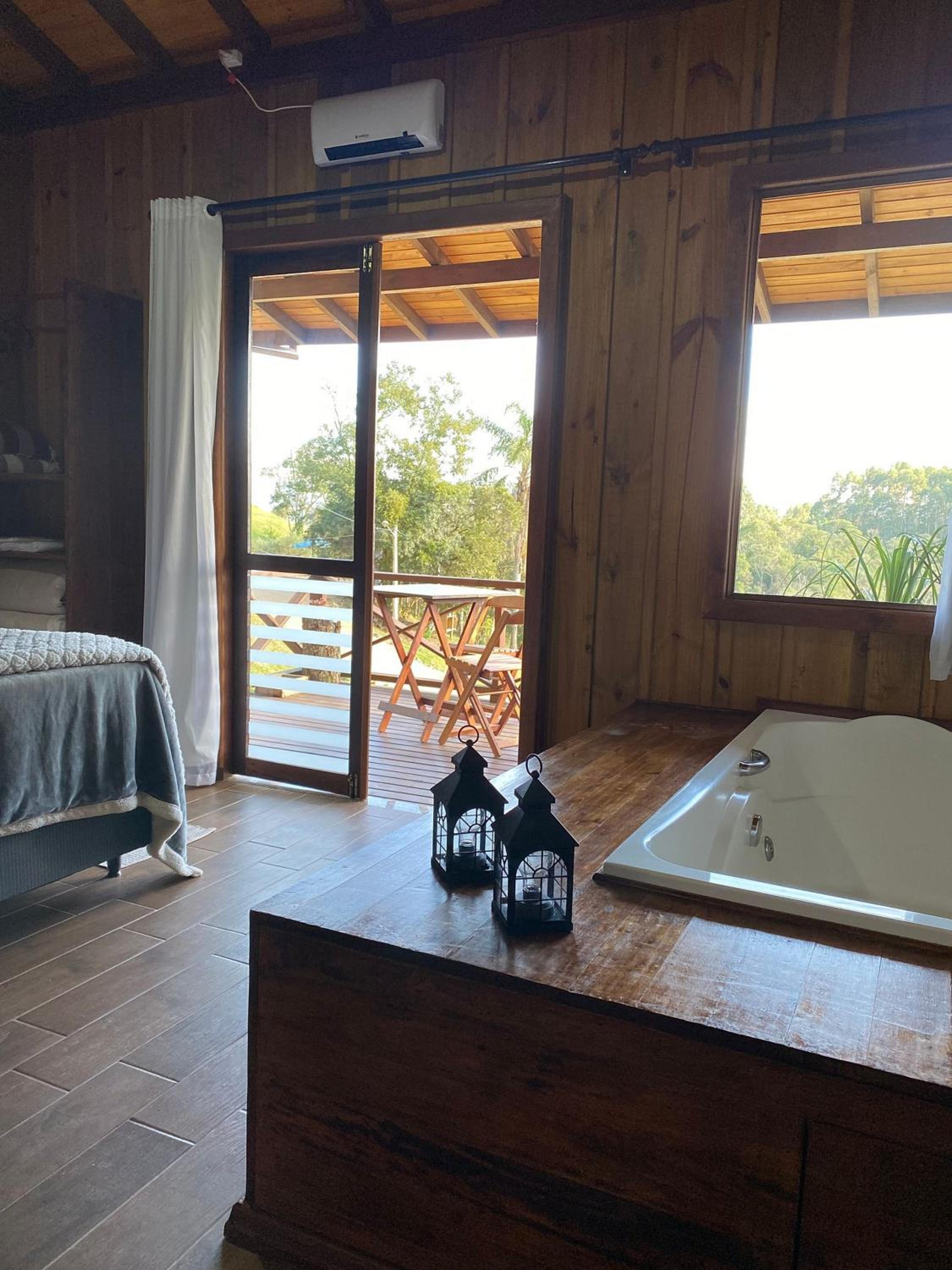 Deluxe Bungalow photo 1