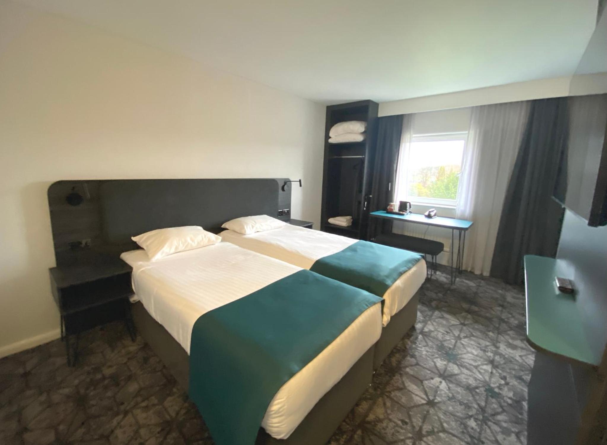 Superior Twin Room - Photo 1