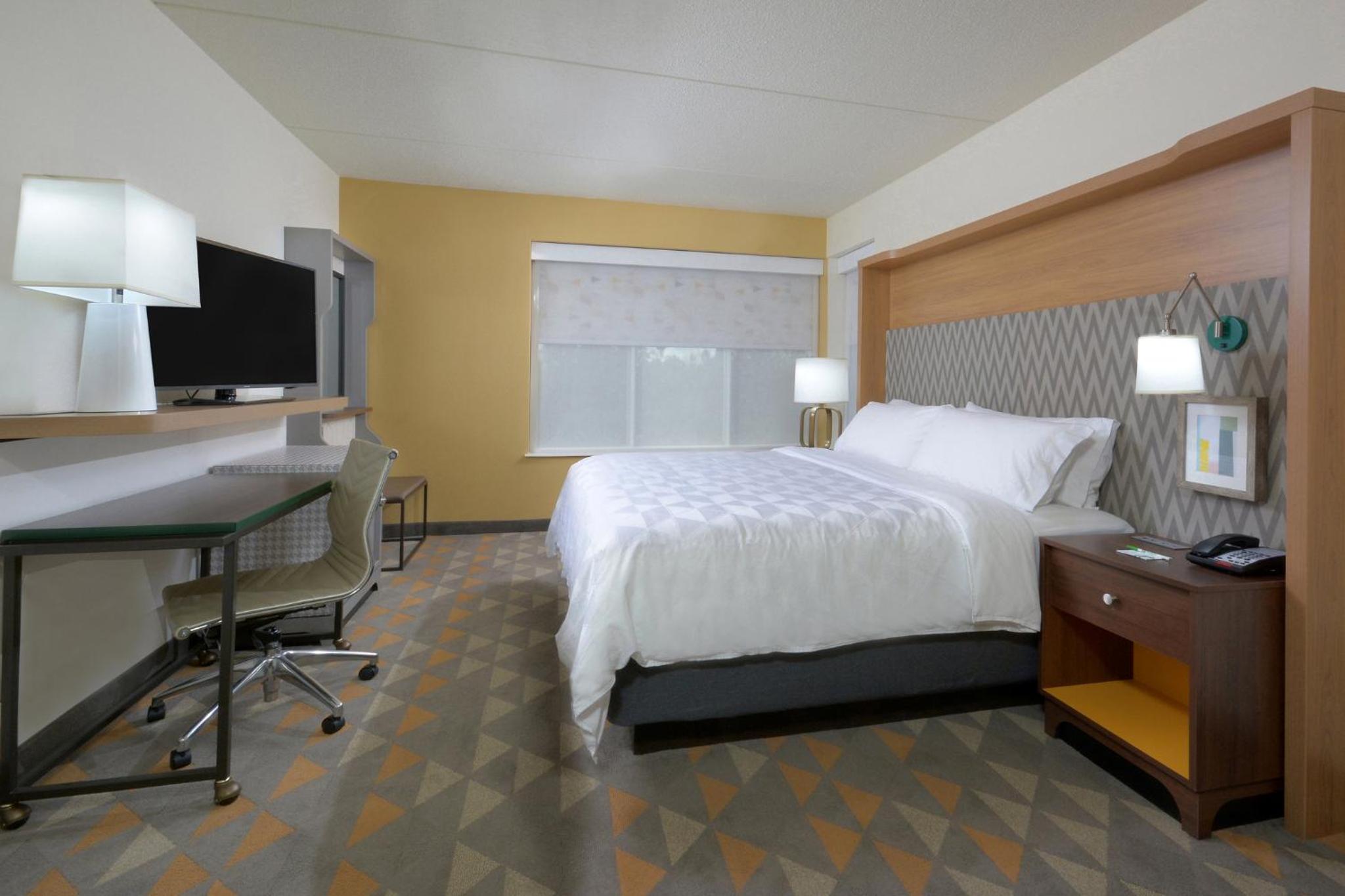 King Room - Disability Access - Photo 6
