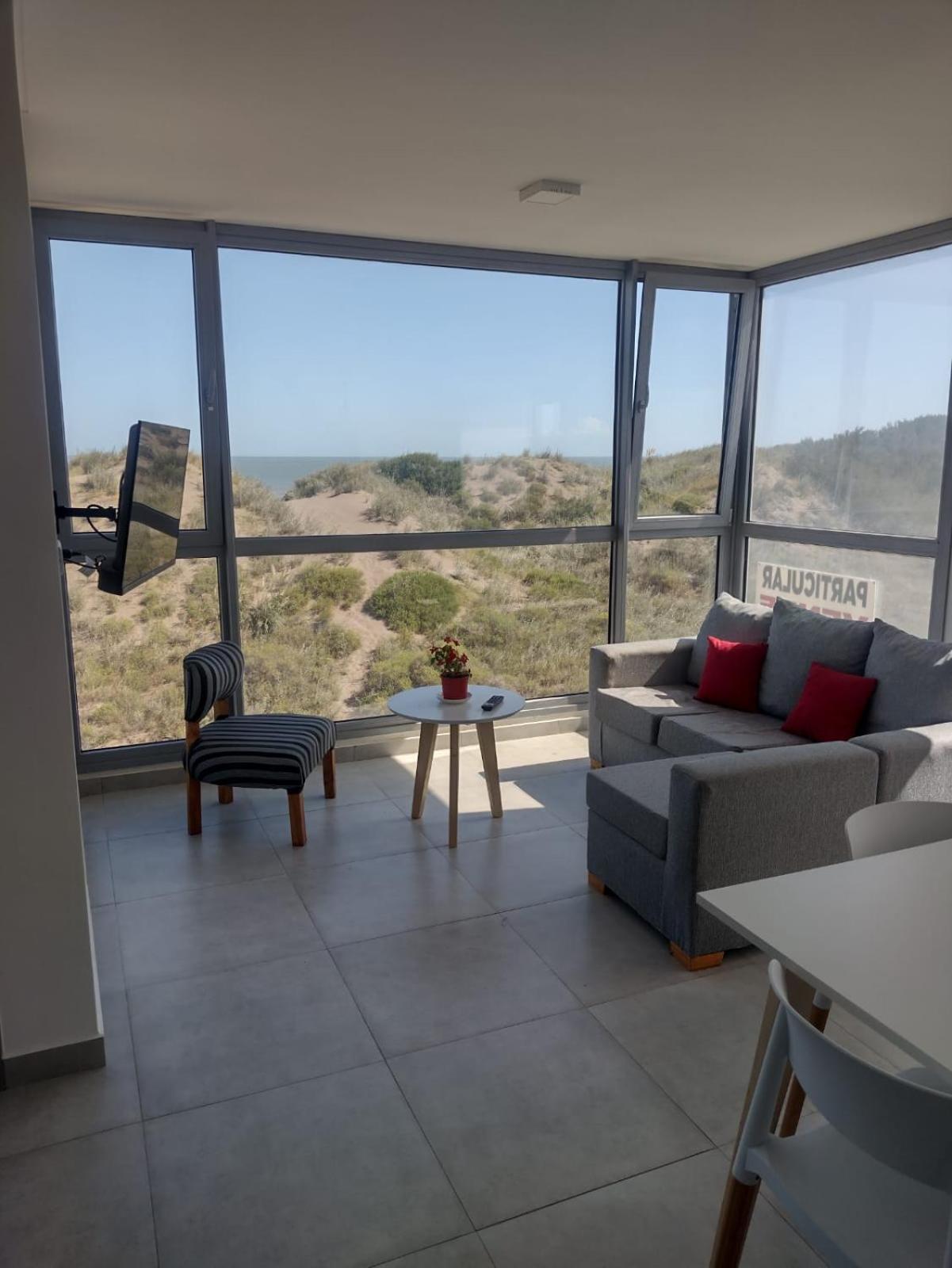 Apartment photo 2