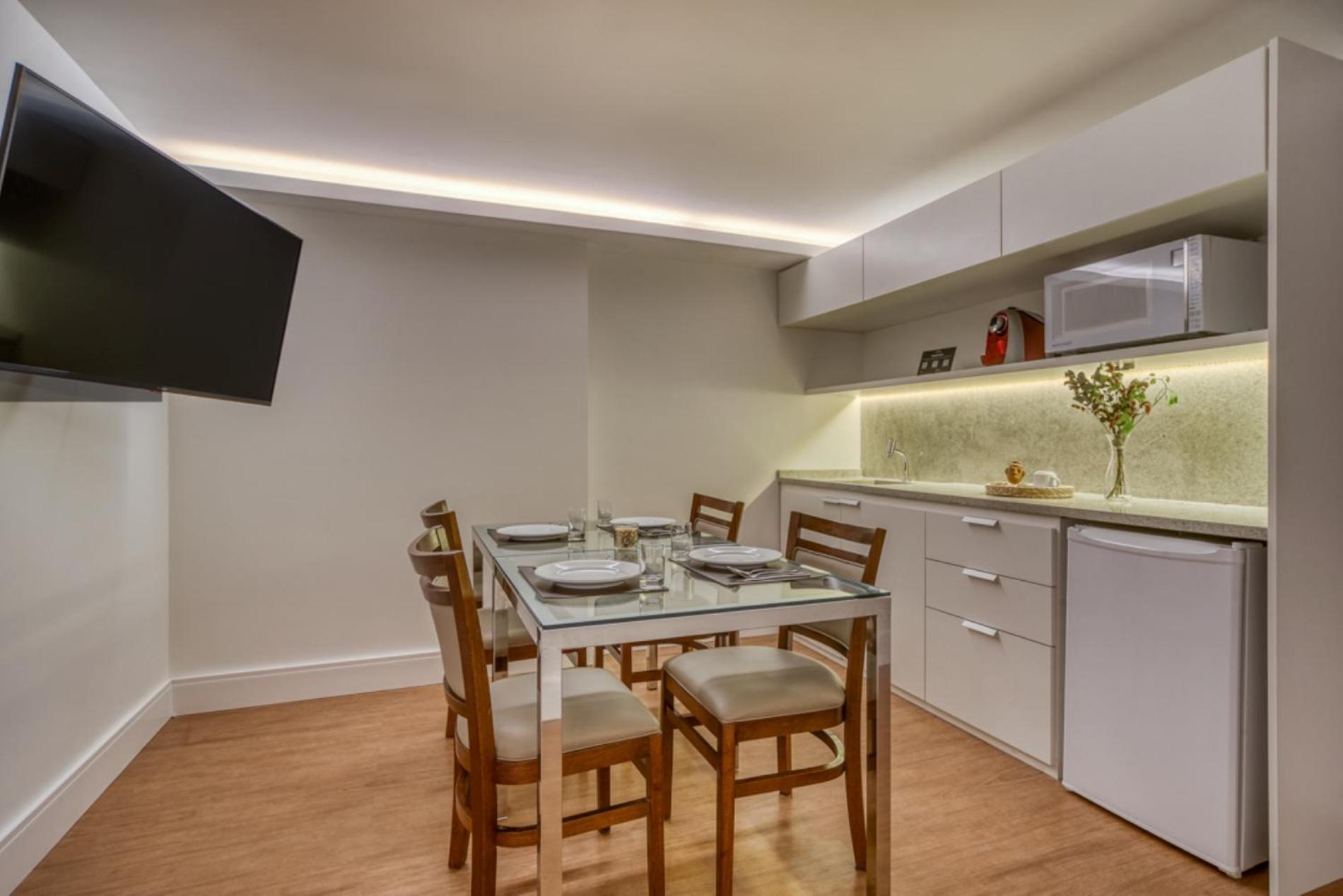 Two-Bedroom BrisaFlat (No View - First Floor) thumbnail 6