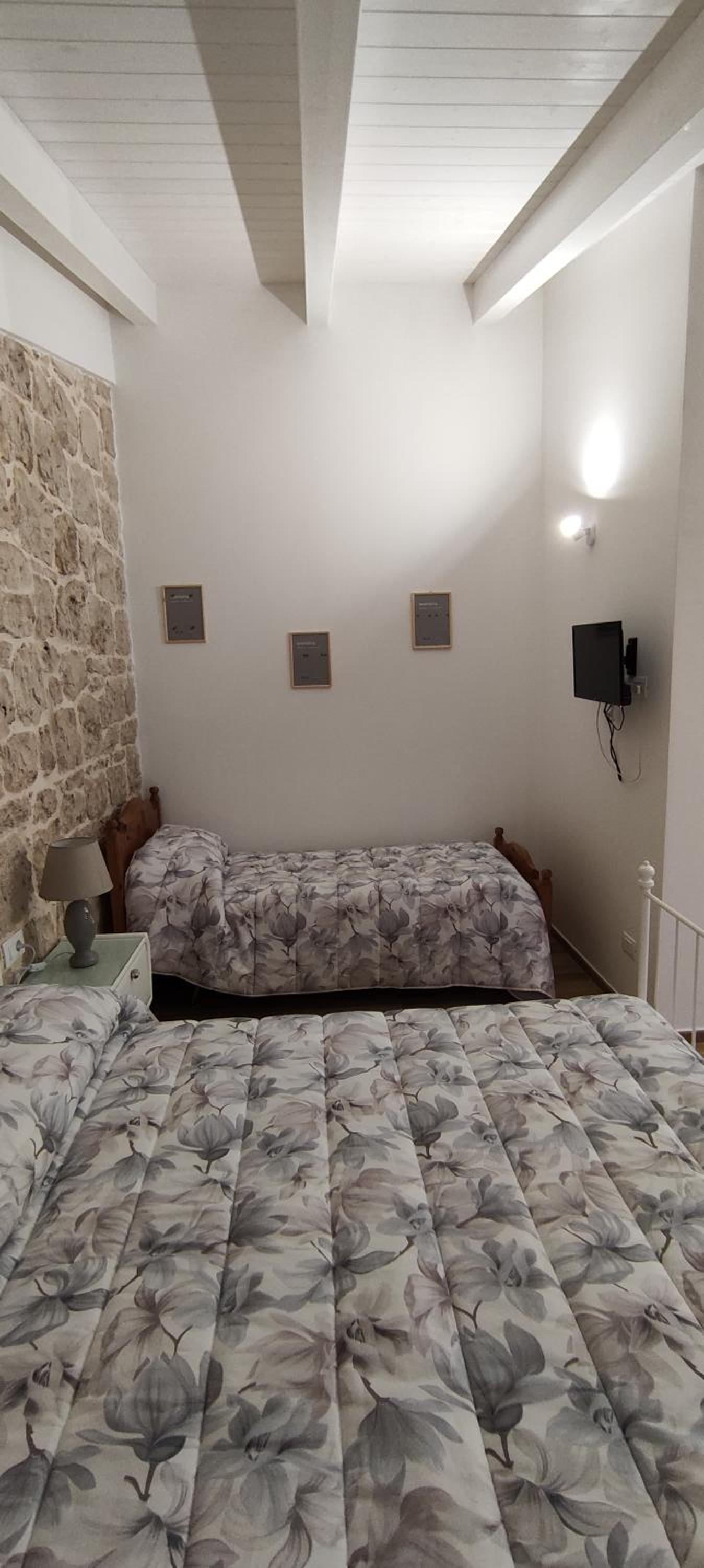 Triple Room with Terrace photo 3