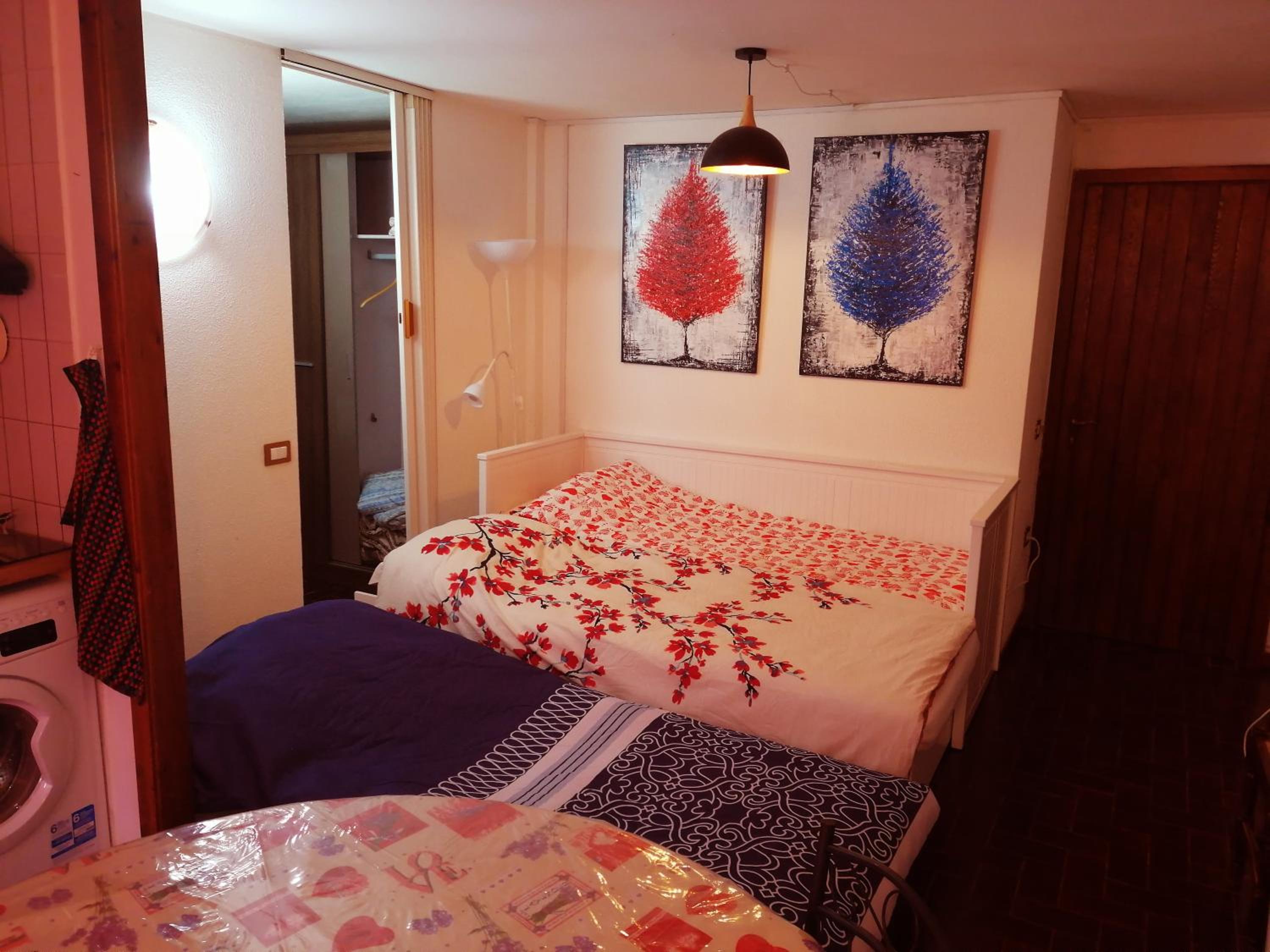Two-Bedroom Apartment - Photo 6