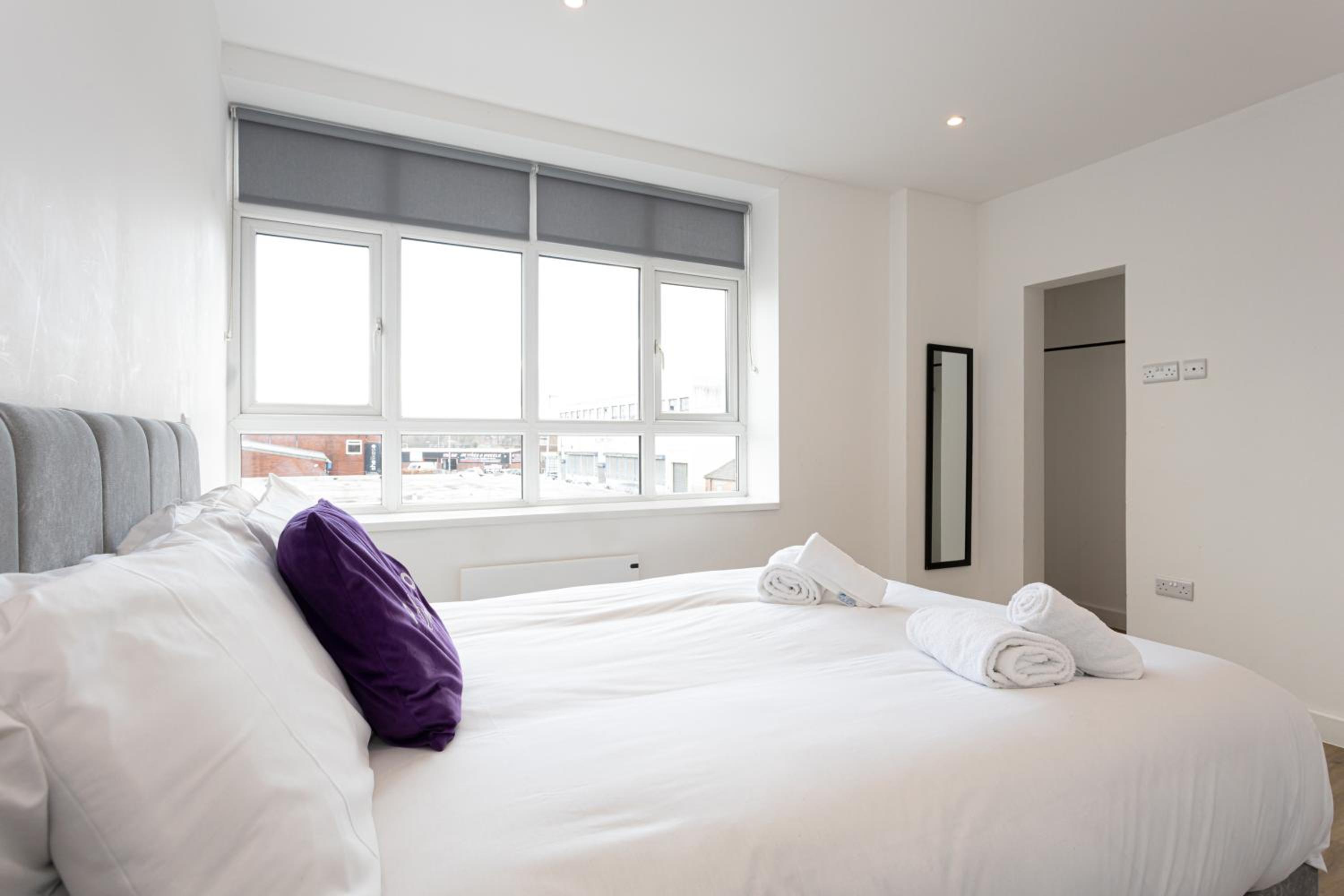 Two-Bedroom Apartment - Photo 16
