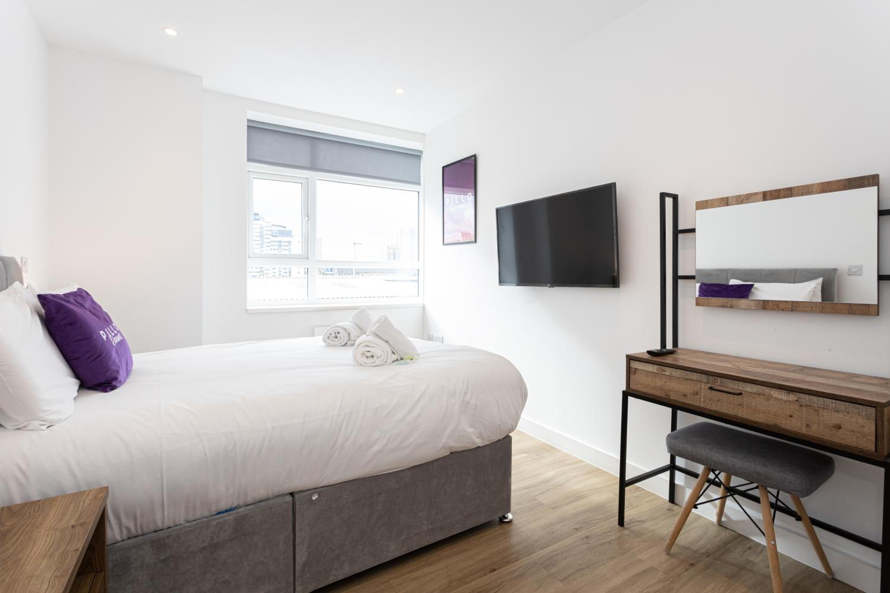 Two-Bedroom Apartment - Photo 30