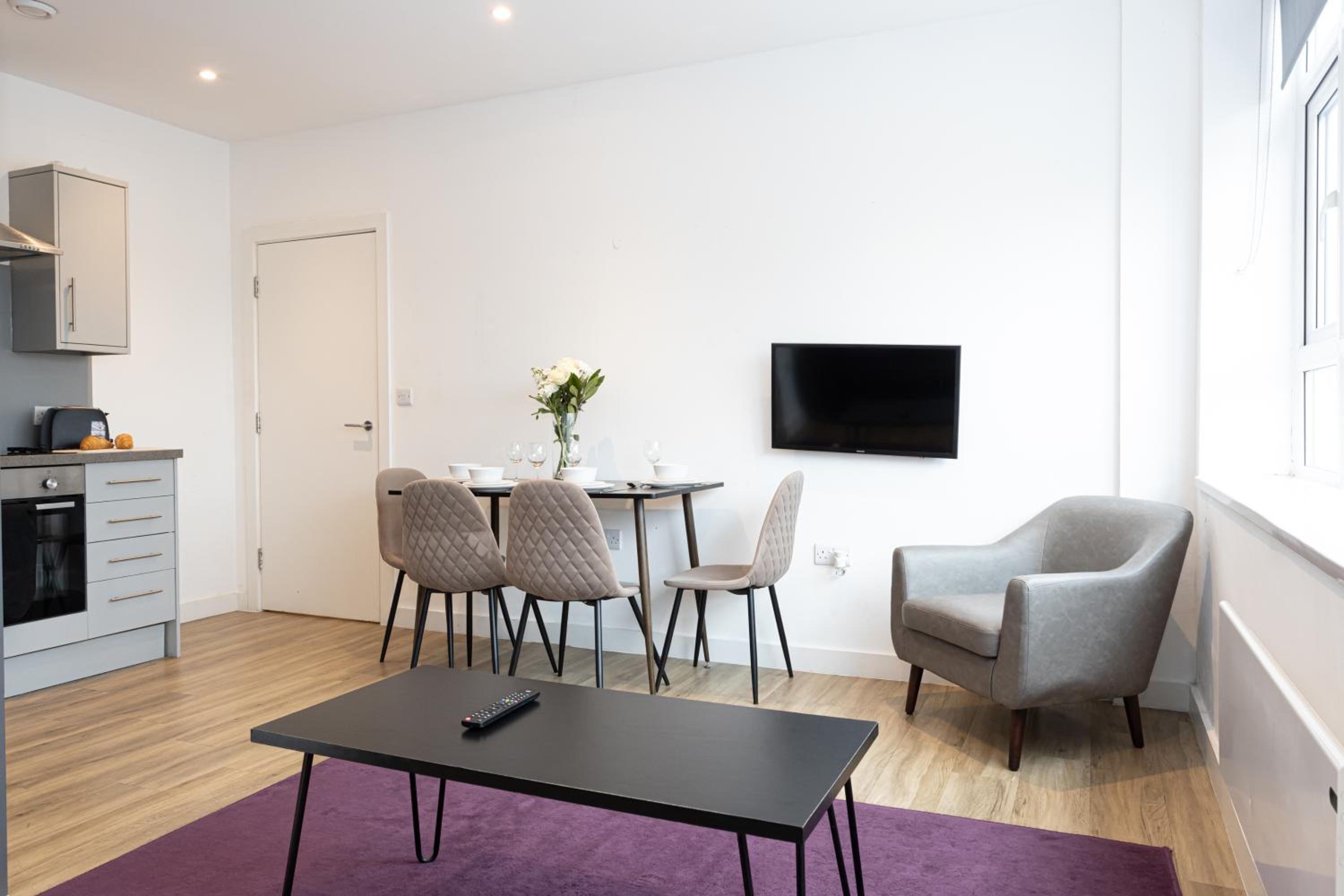 Two-Bedroom Apartment - Photo 1
