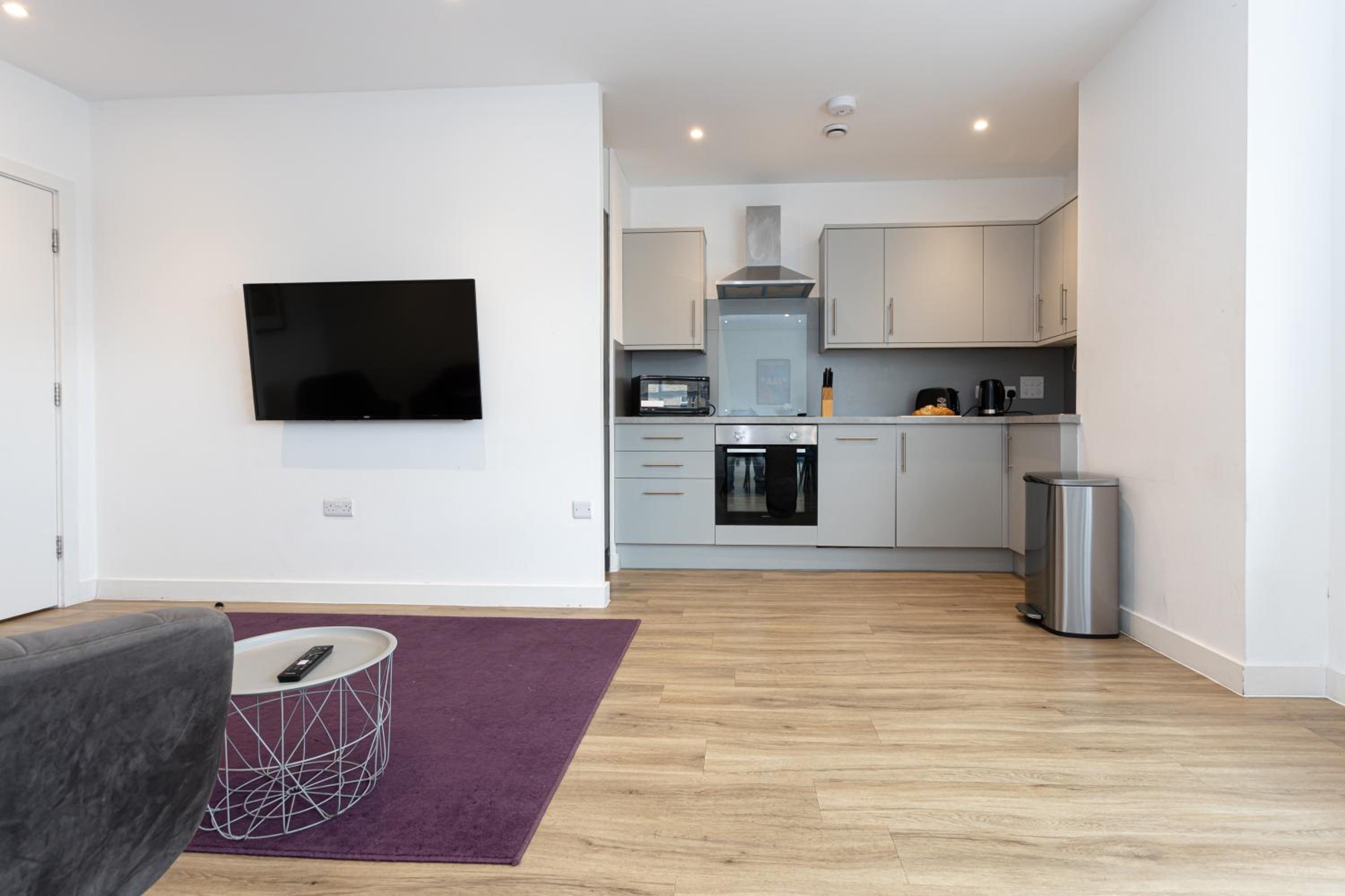 Two-Bedroom Apartment - Photo 9