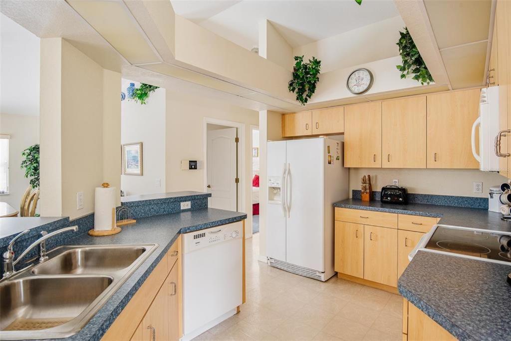 Three-Bedroom Villa photo 1
