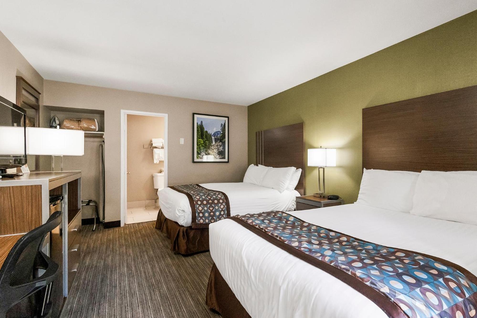 Double Room with Two Double Beds - Photo 4