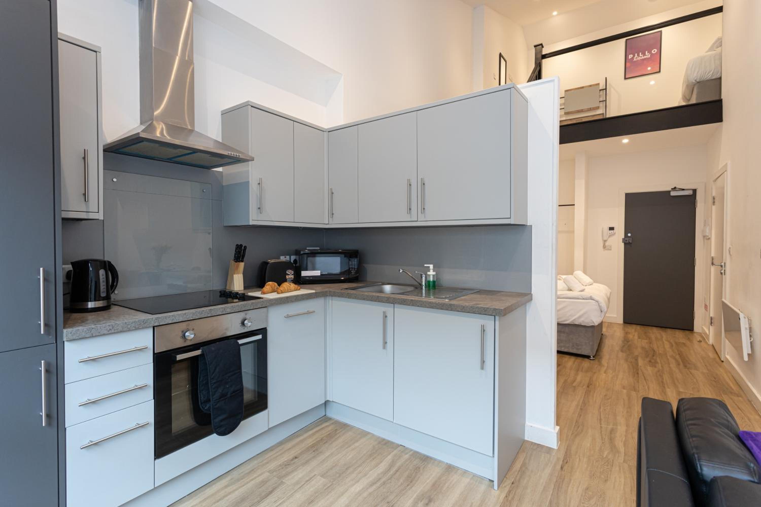 Duplex Apartment - Photo 16