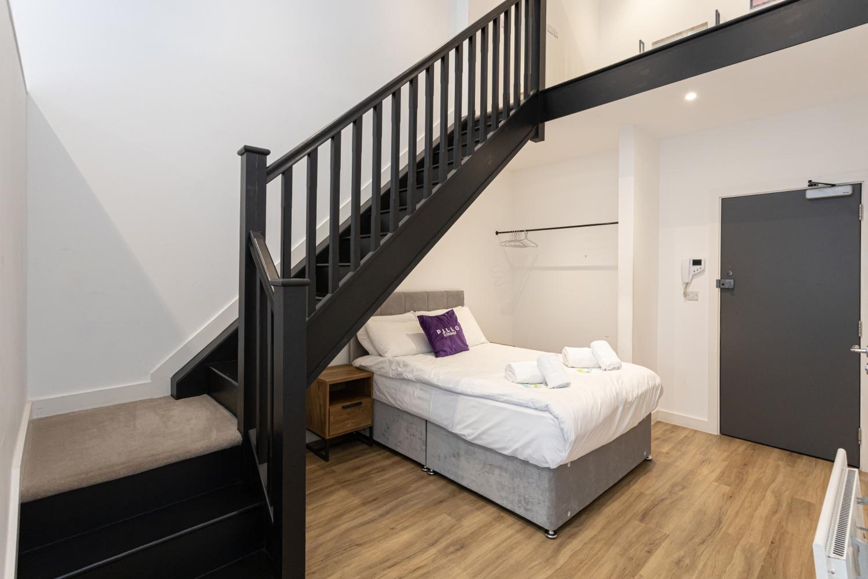 Duplex Apartment - Photo 6