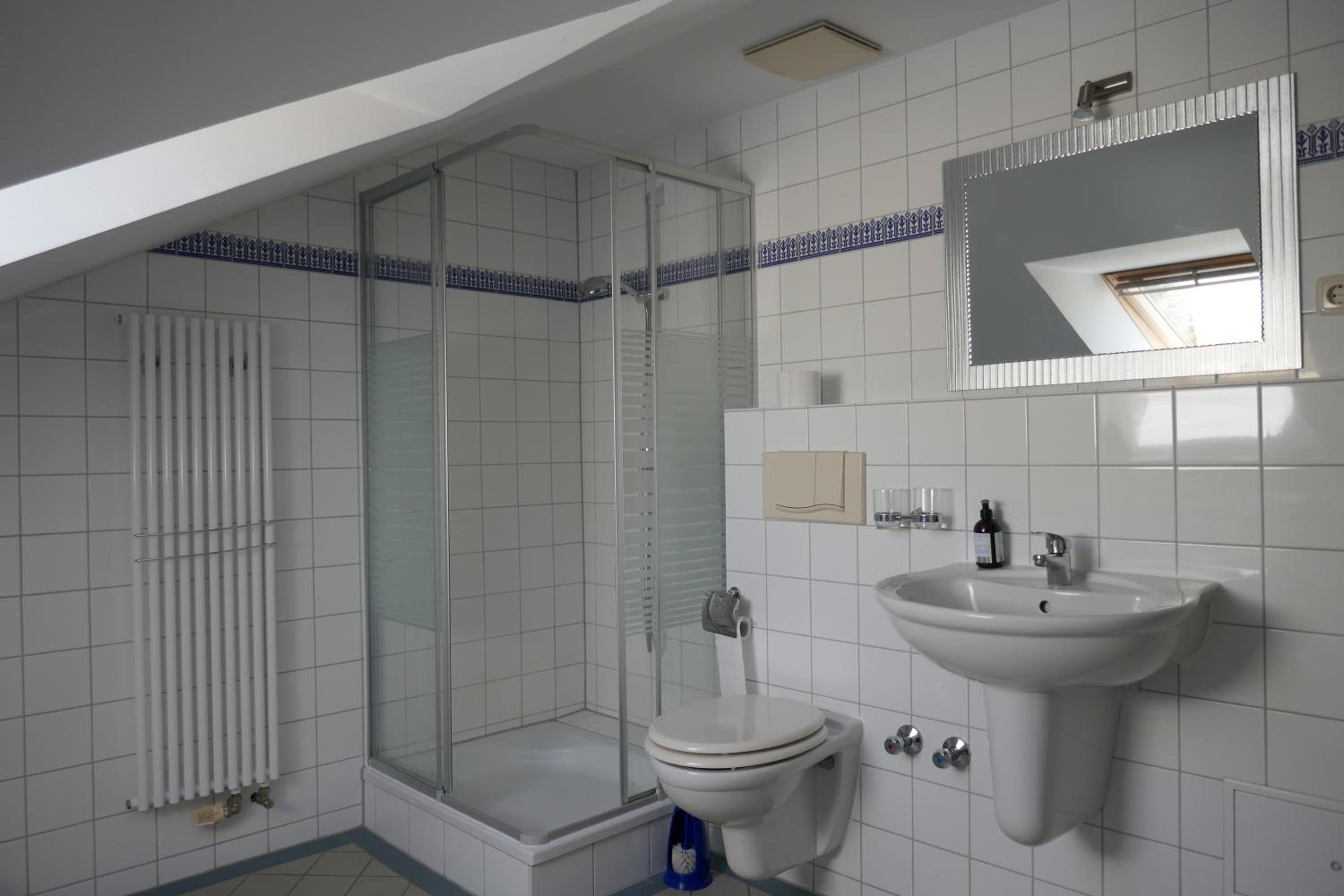 Family Room with Bathroom - Photo 5