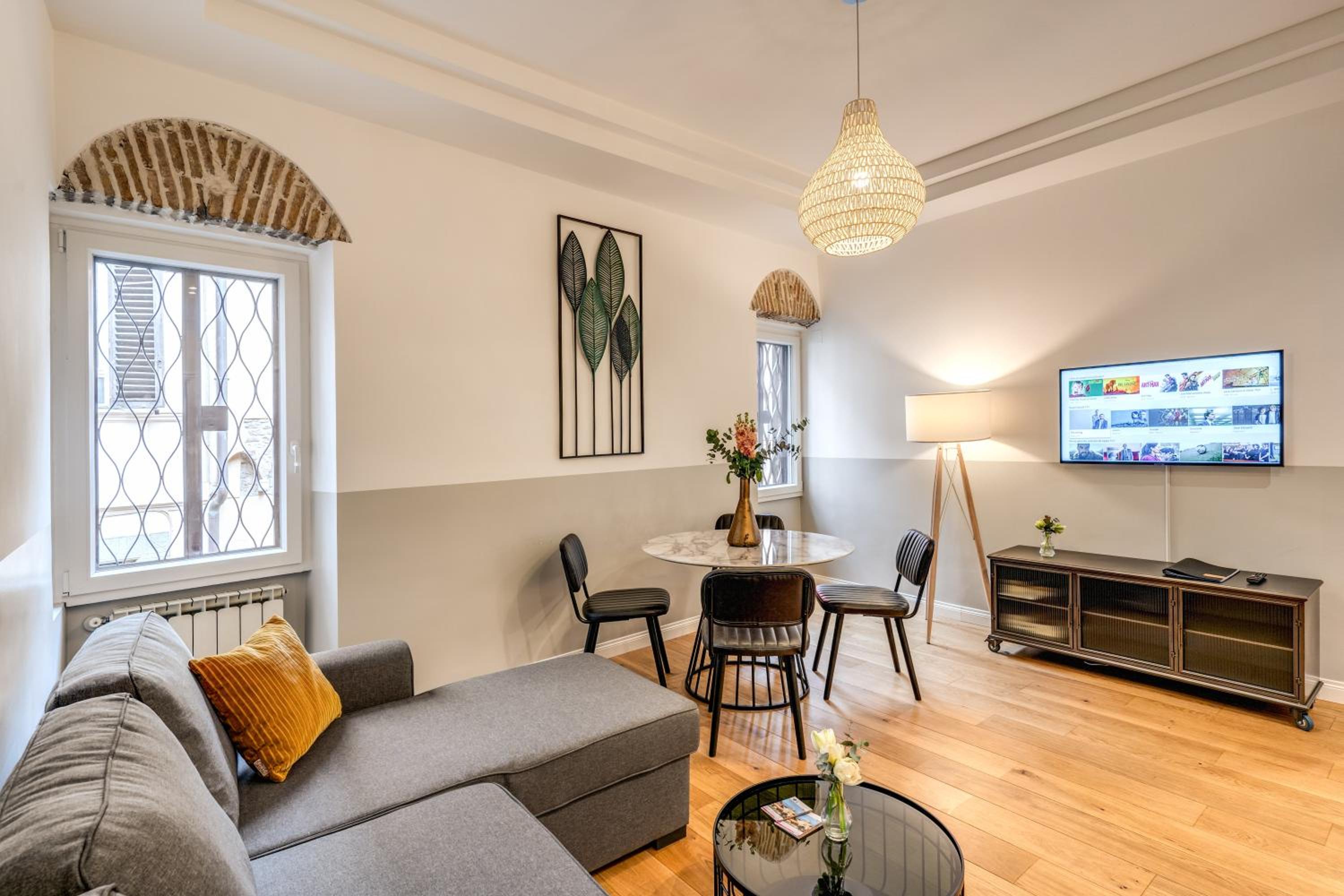 Two-Bedroom Apartment - Separate Building photo 1