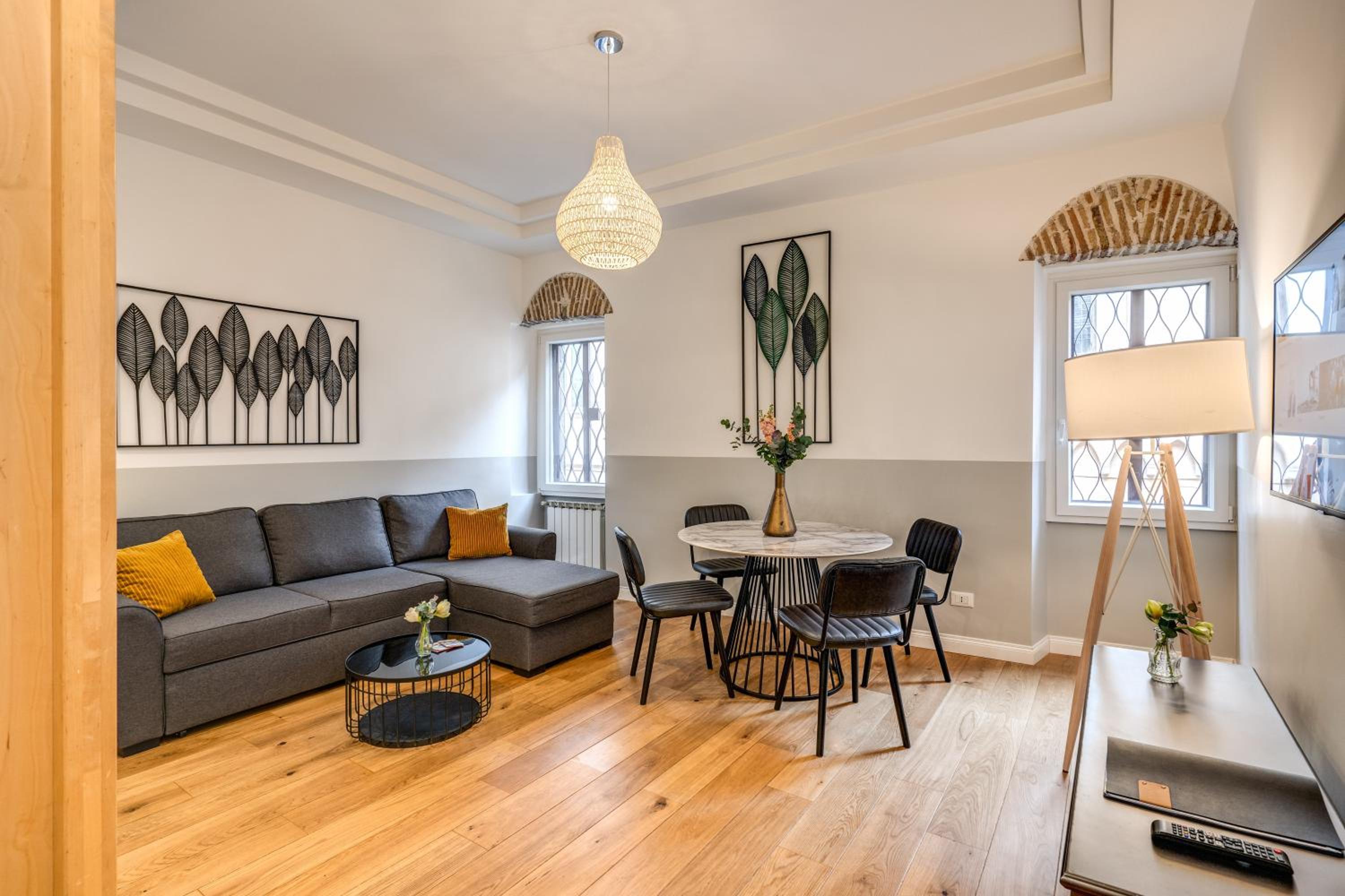Two-Bedroom Apartment - Separate Building photo 3