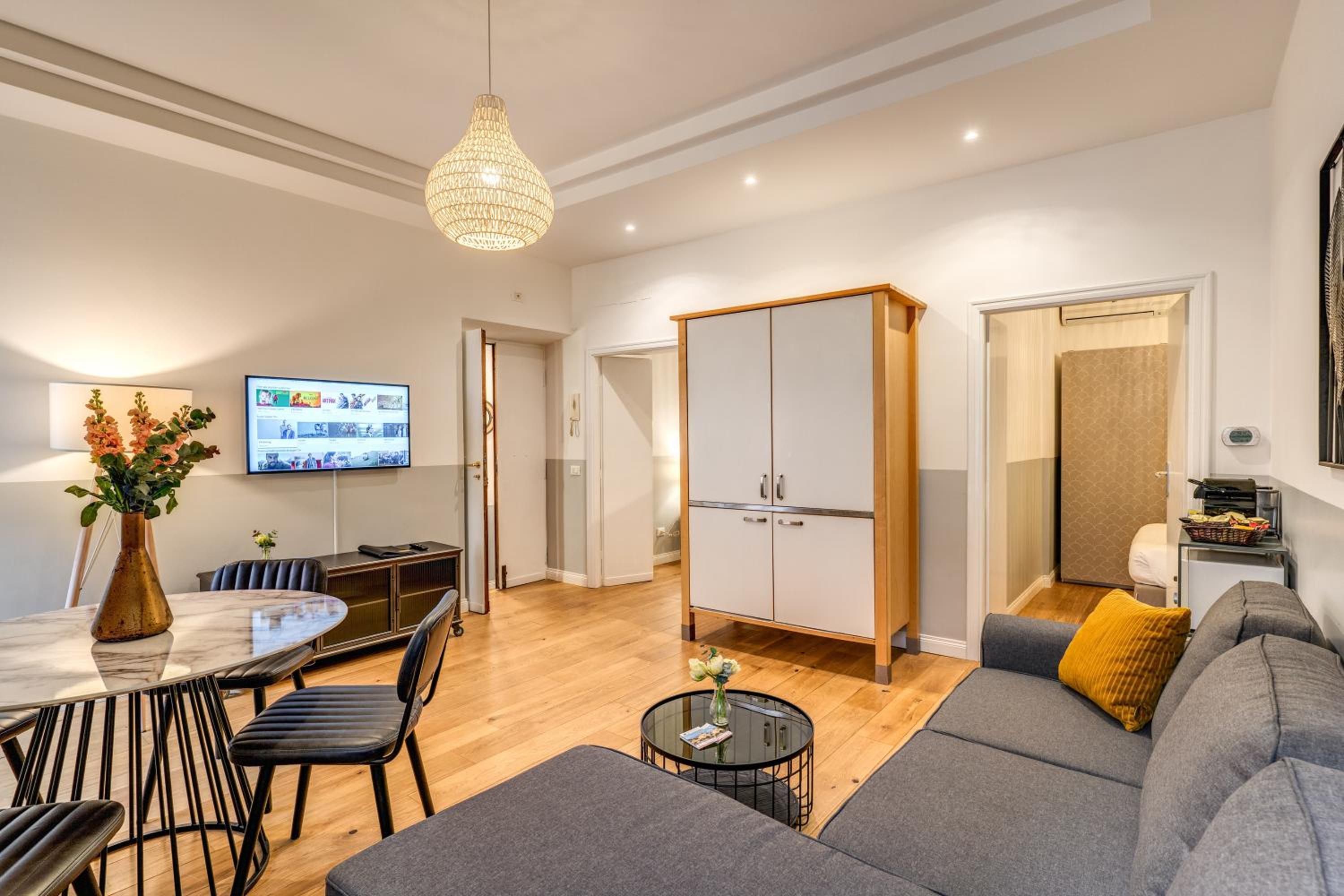 Two-Bedroom Apartment - Separate Building photo 2