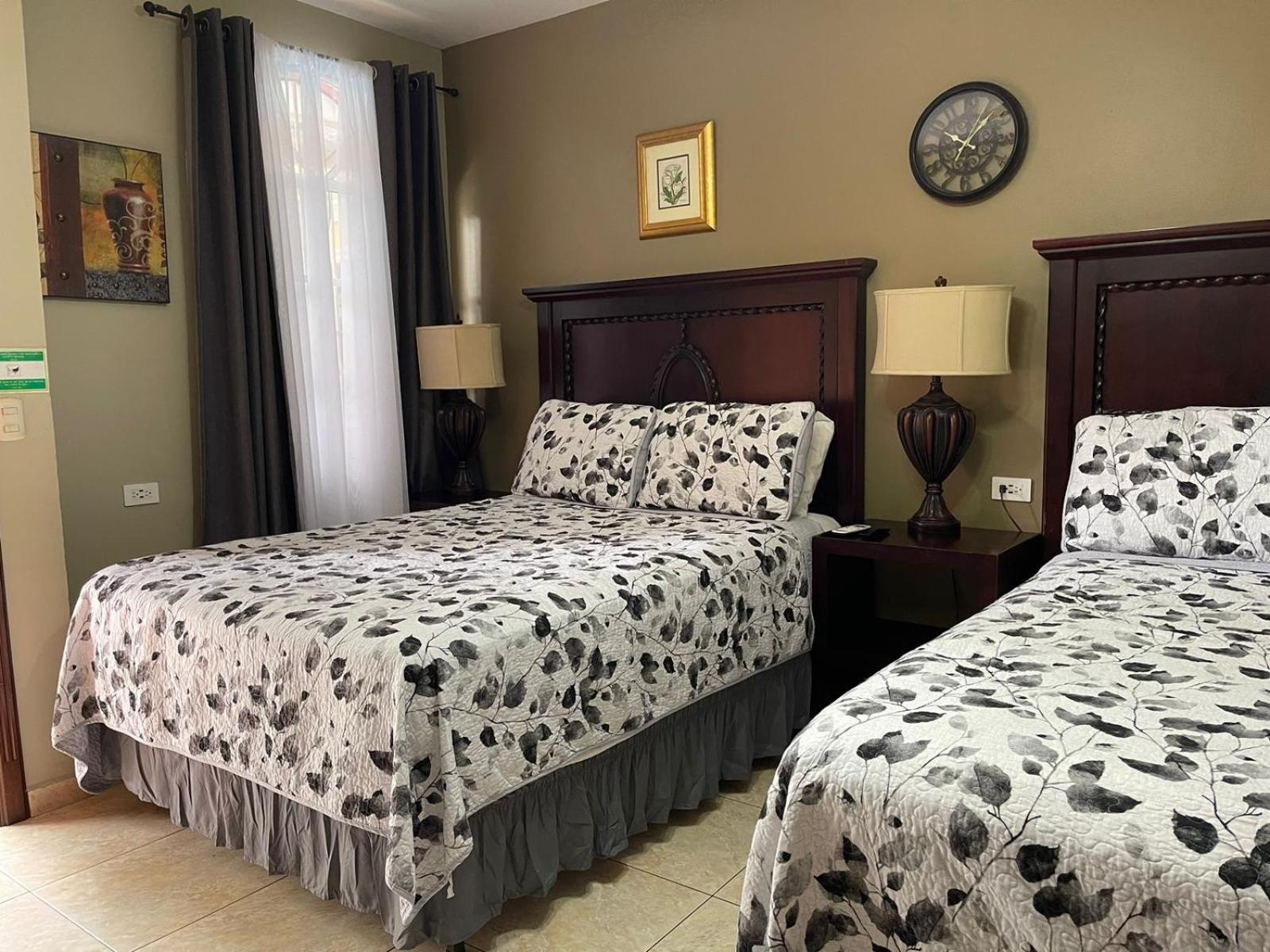 Standard Quadruple Room photo 1