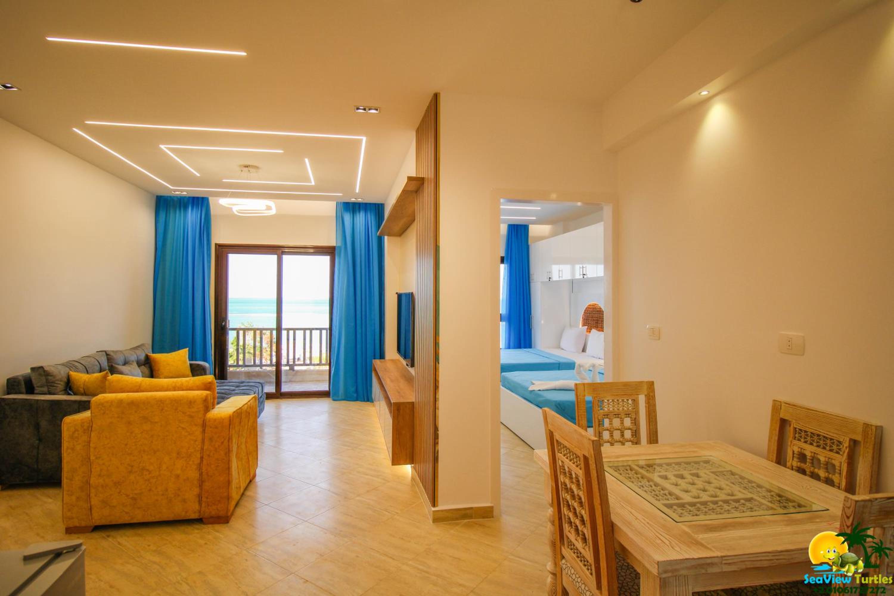 Apartment with Sea View - Photo 18