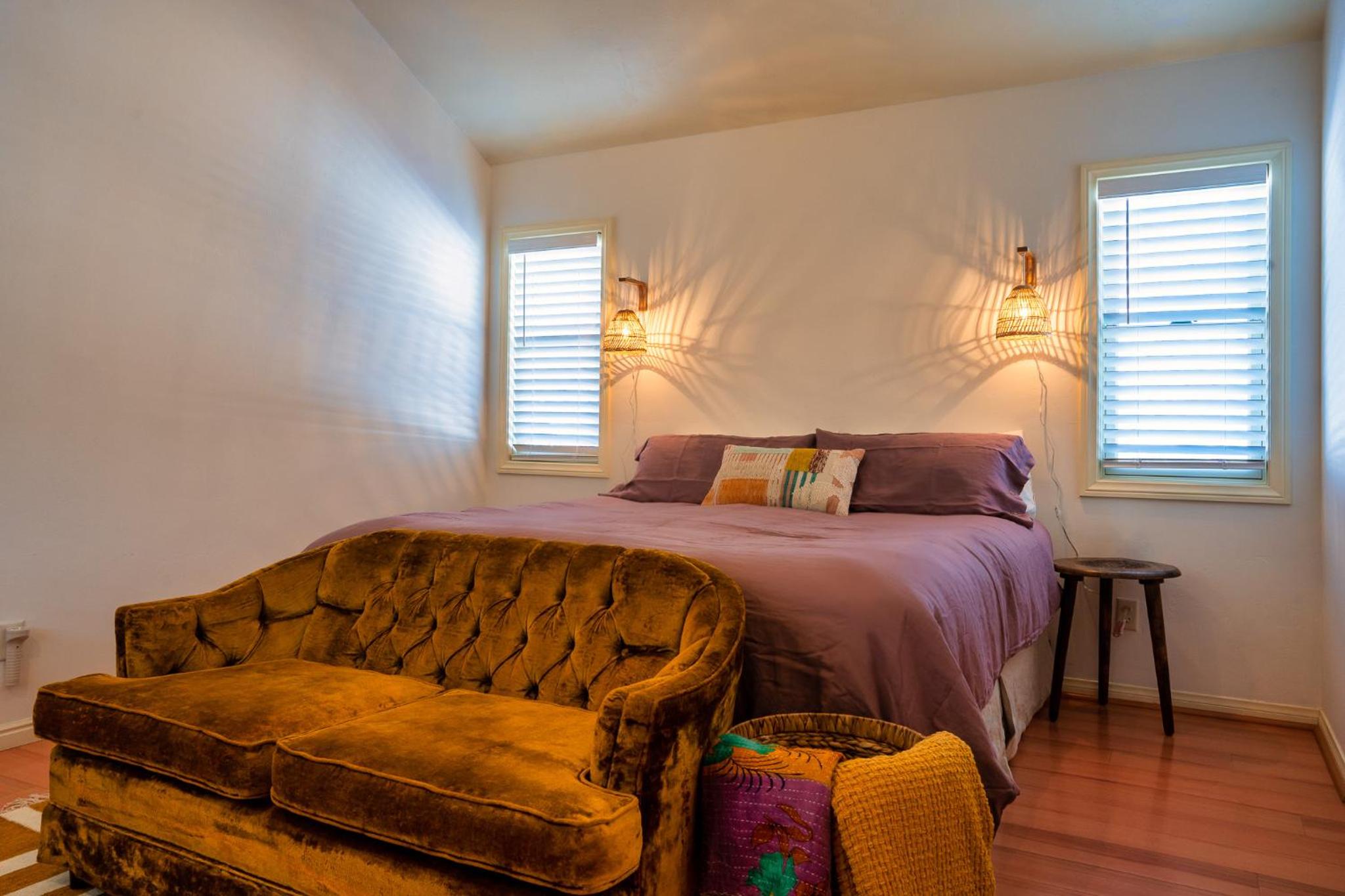 Deluxe King Room photo 2