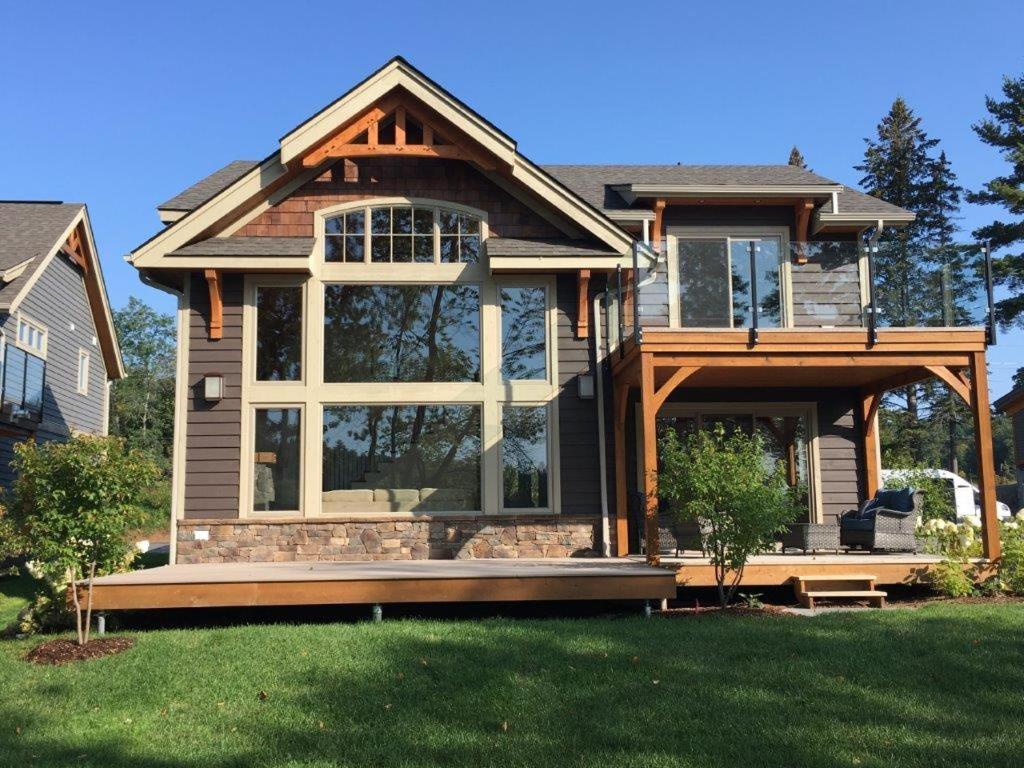 Four-Bedroom House photo 2