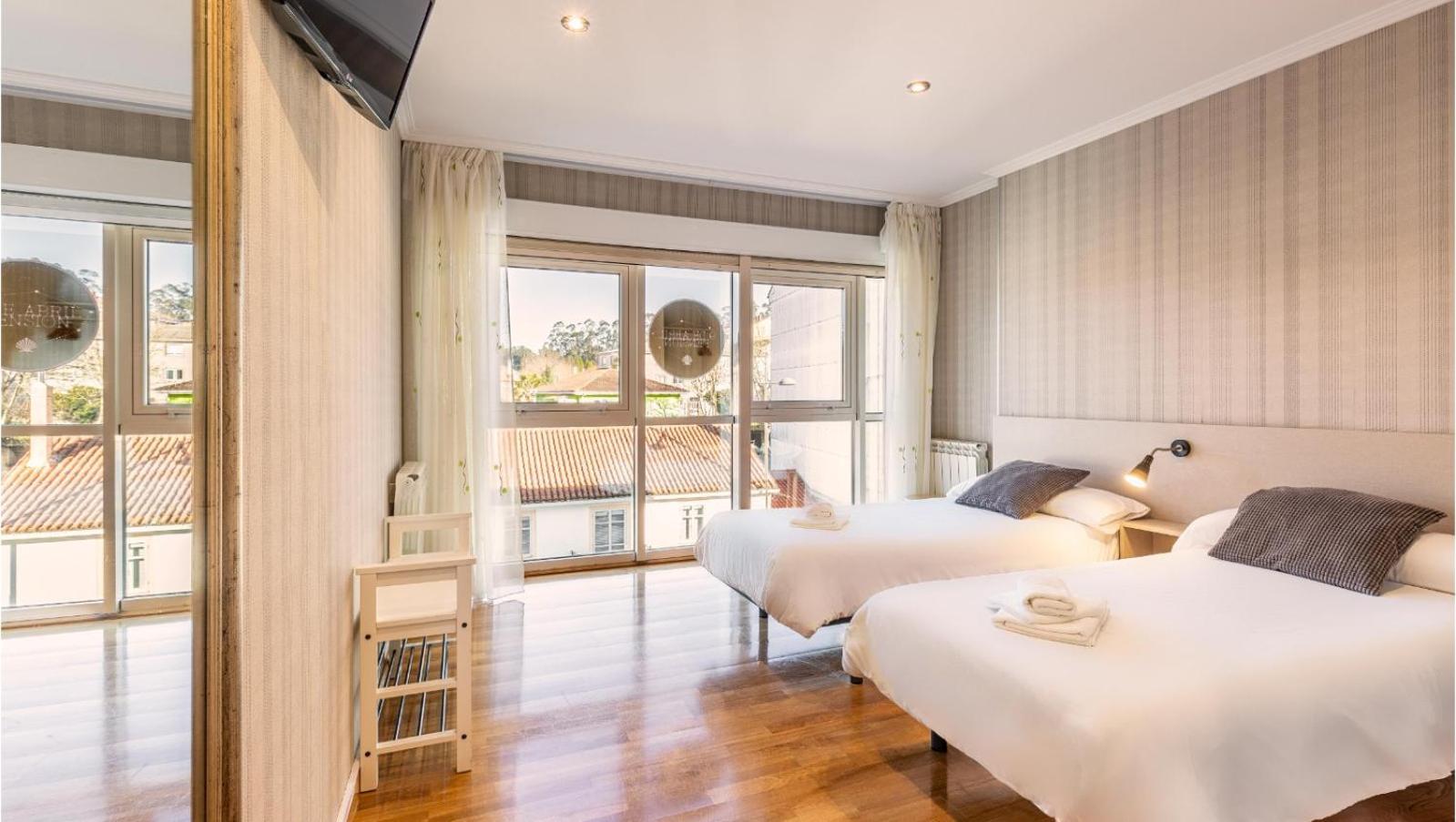 Superior Twin Room with City View
