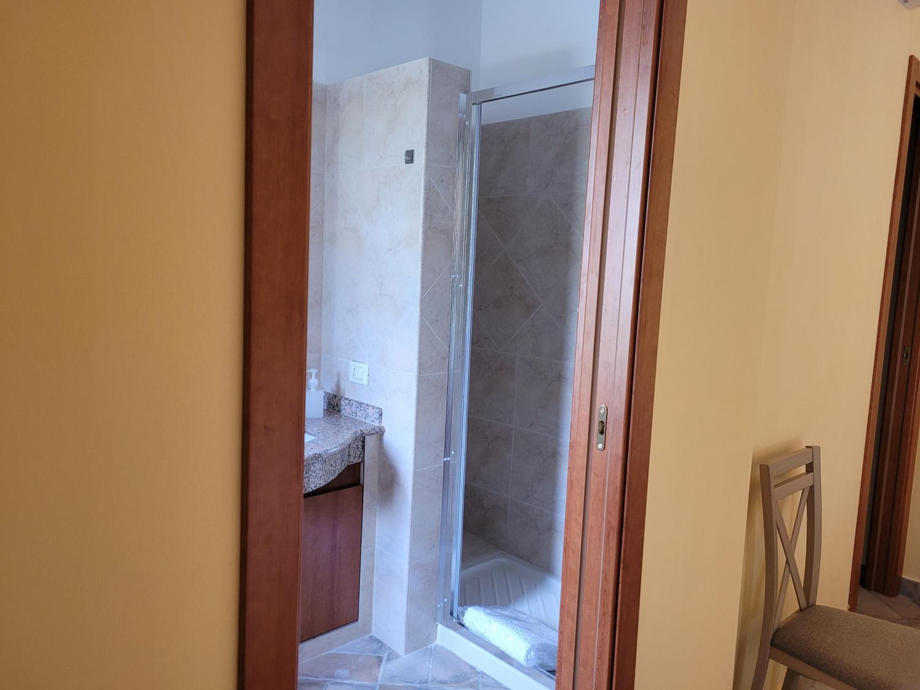 Double Room with Extra Bed photo 3