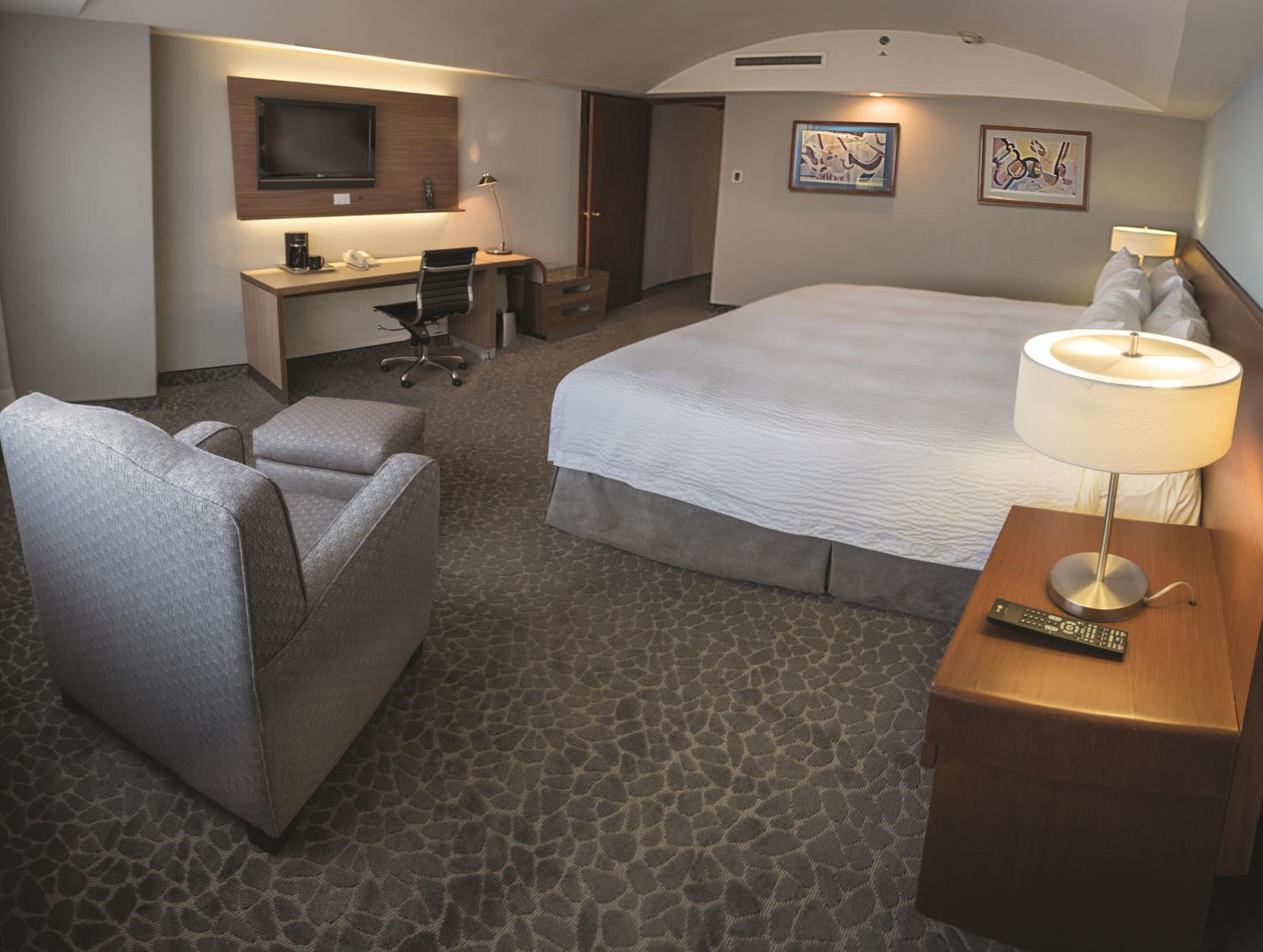 Superior King Room - Photo 2