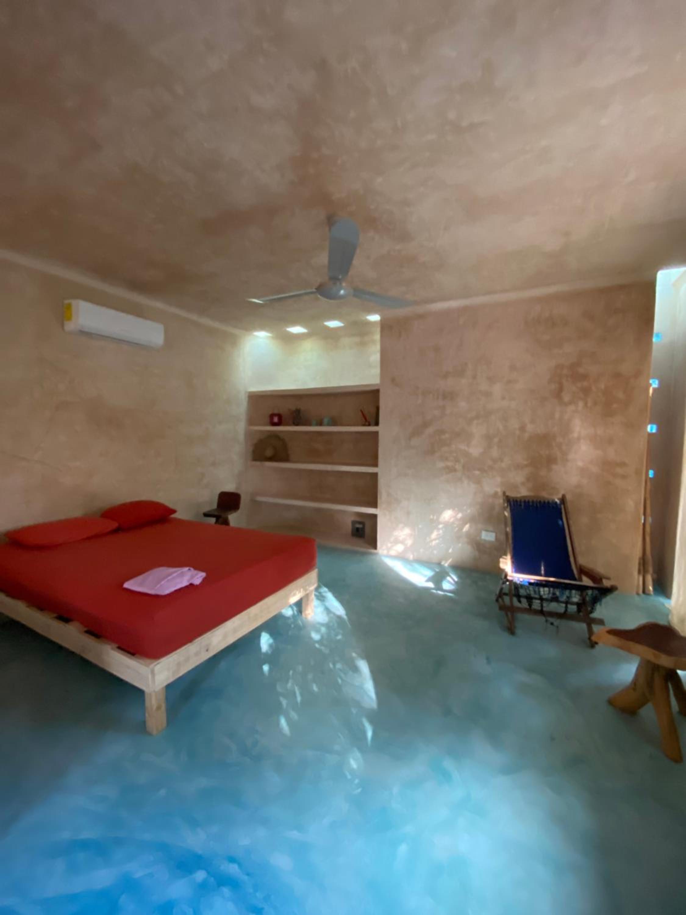 Standard Double Room with Two Double Beds - Photo 7