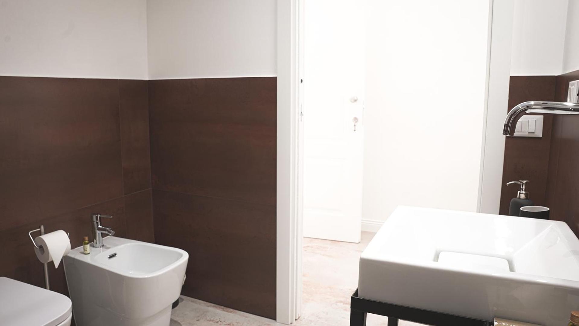 Double Room with Private Bathroom photo 3